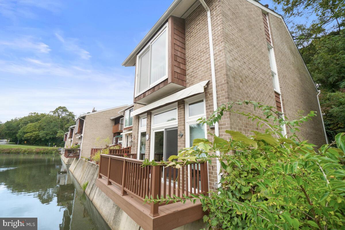 NEW MARK COMMONS - Residential