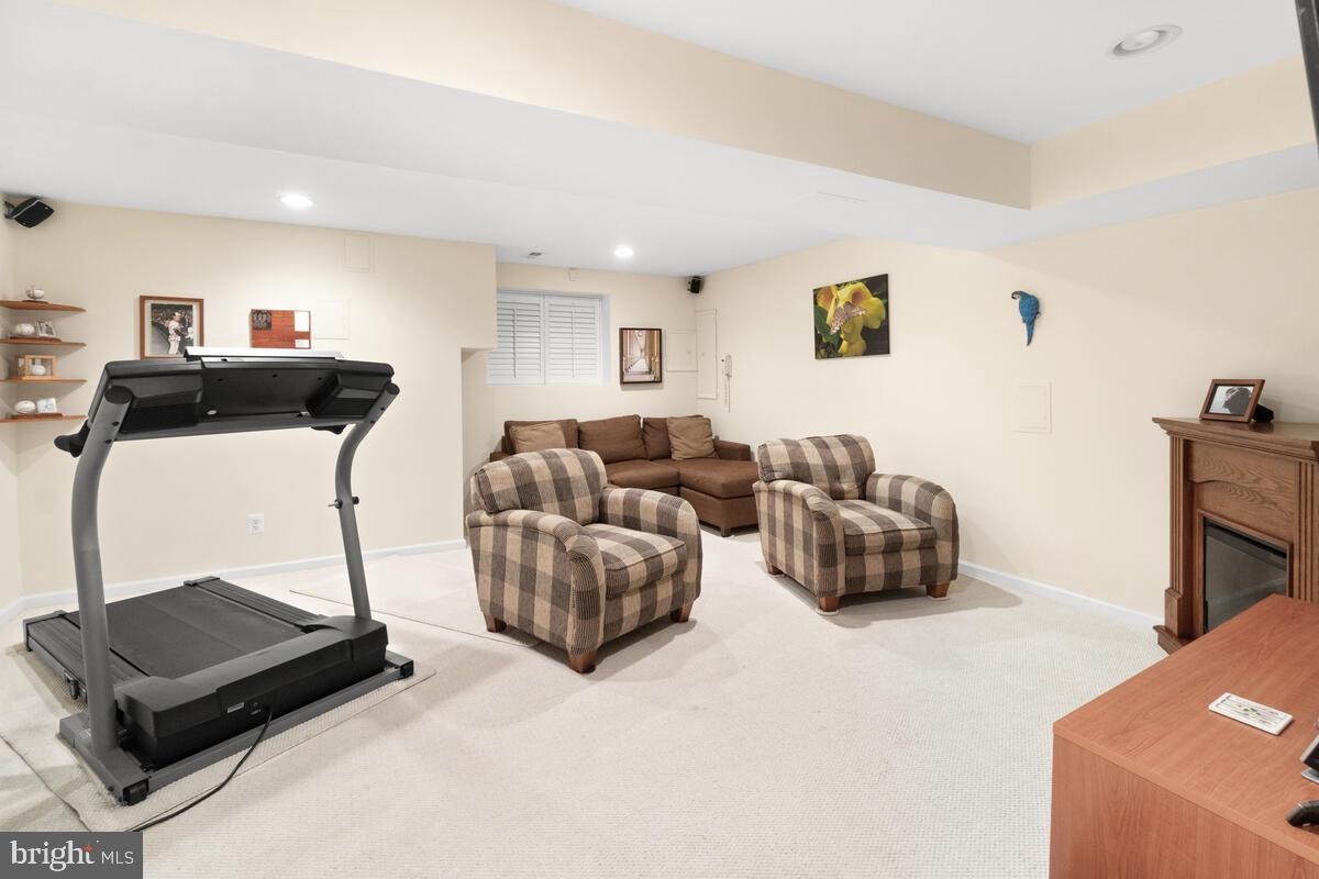 NEW MARK COMMONS - Residential