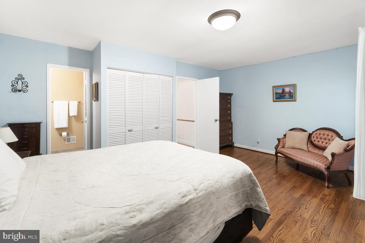 NEW MARK COMMONS - Residential