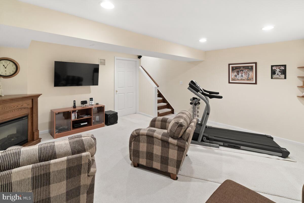 NEW MARK COMMONS - Residential