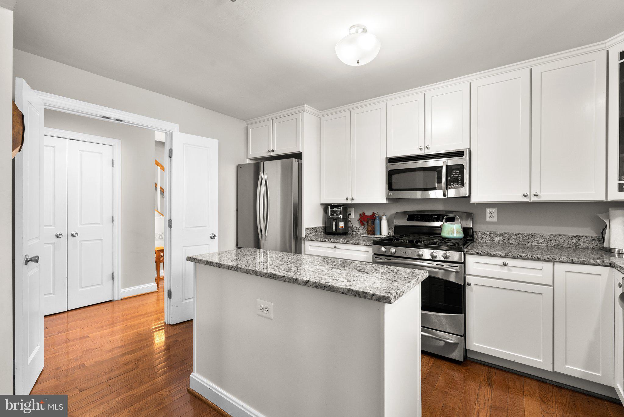 EASTPORT - Residential