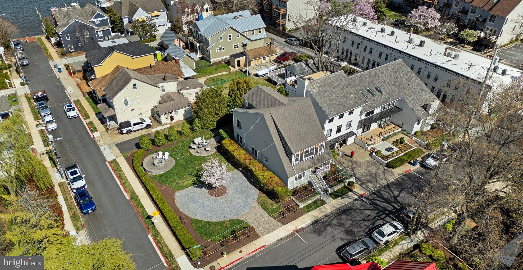 EASTPORT - Residential