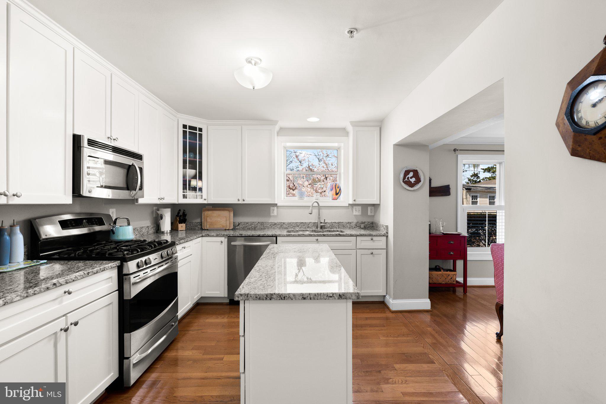 EASTPORT - Residential