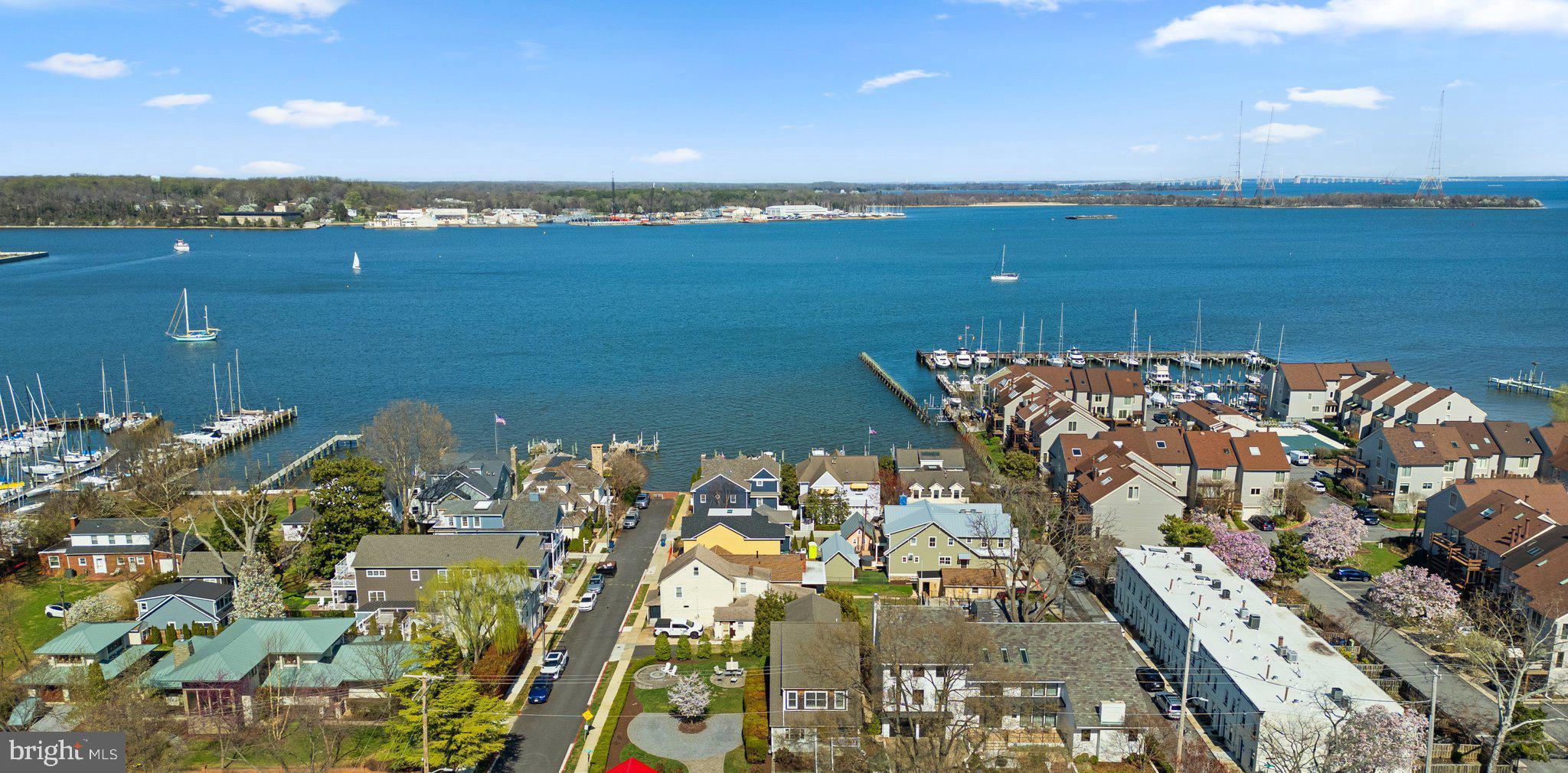 EASTPORT - Residential