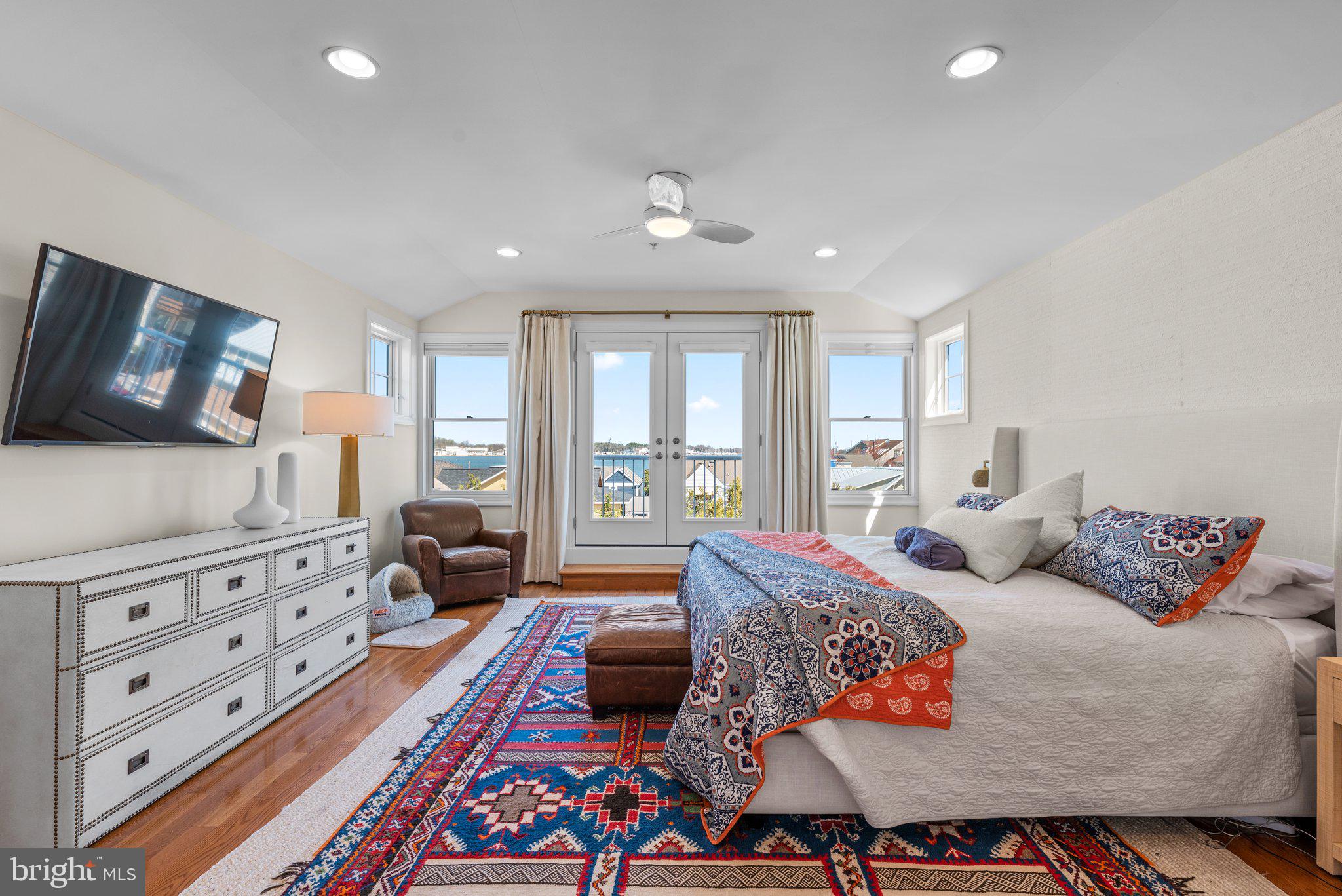 EASTPORT - Residential