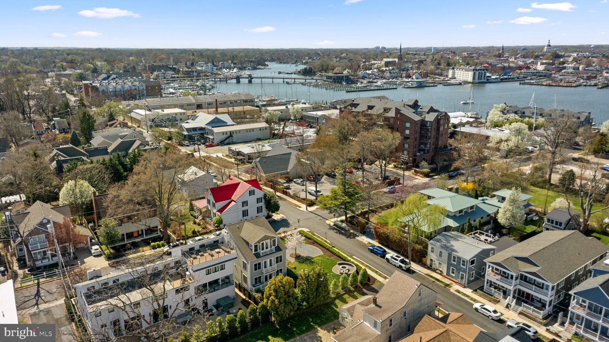 EASTPORT - Residential