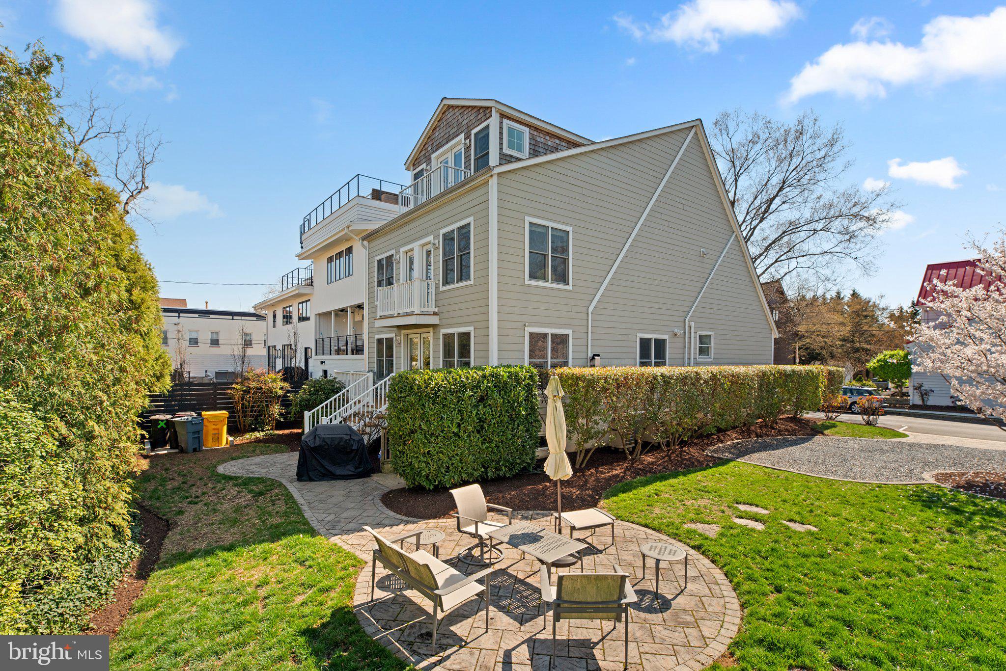 EASTPORT - Residential