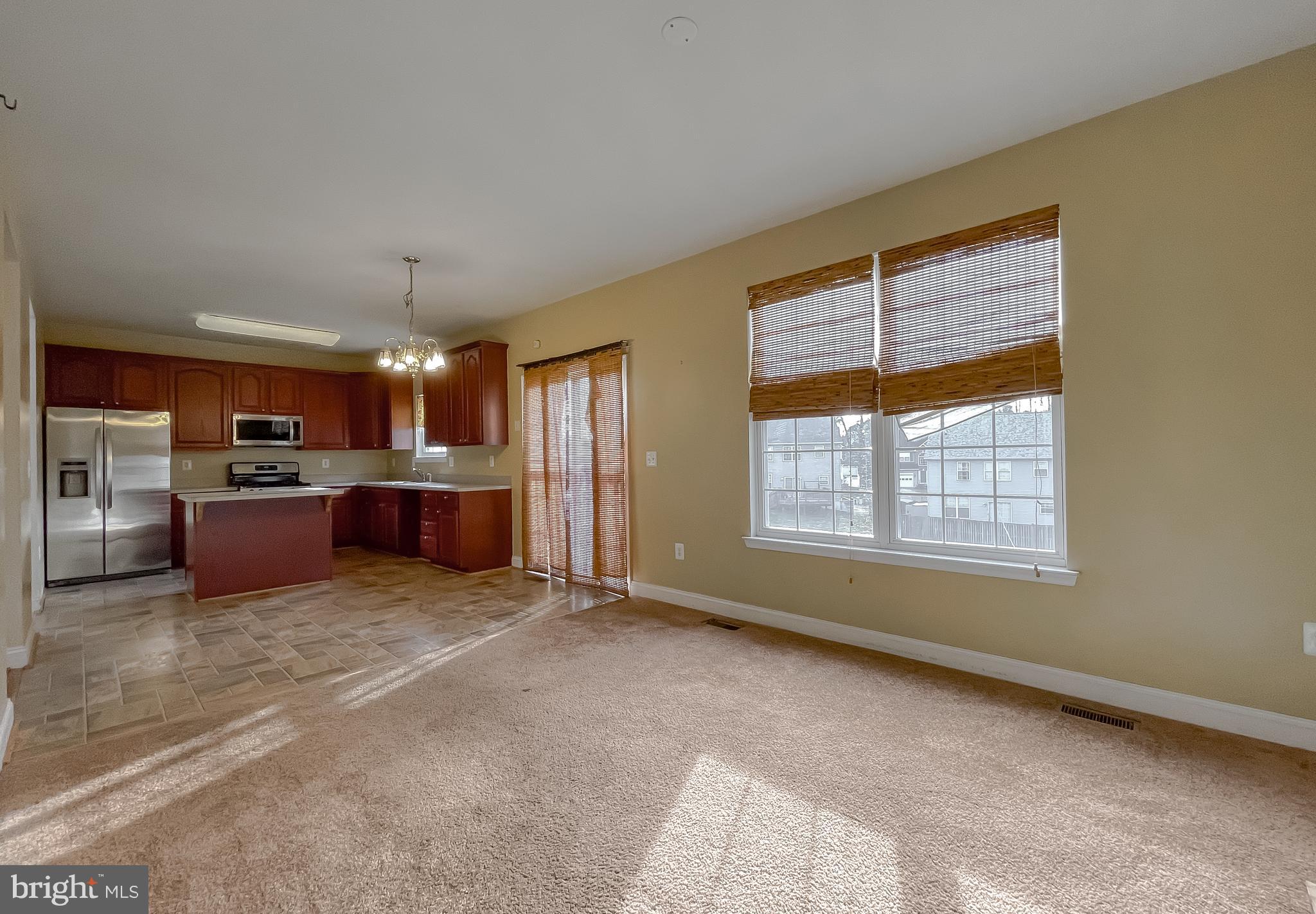 WESTBURY - Residential