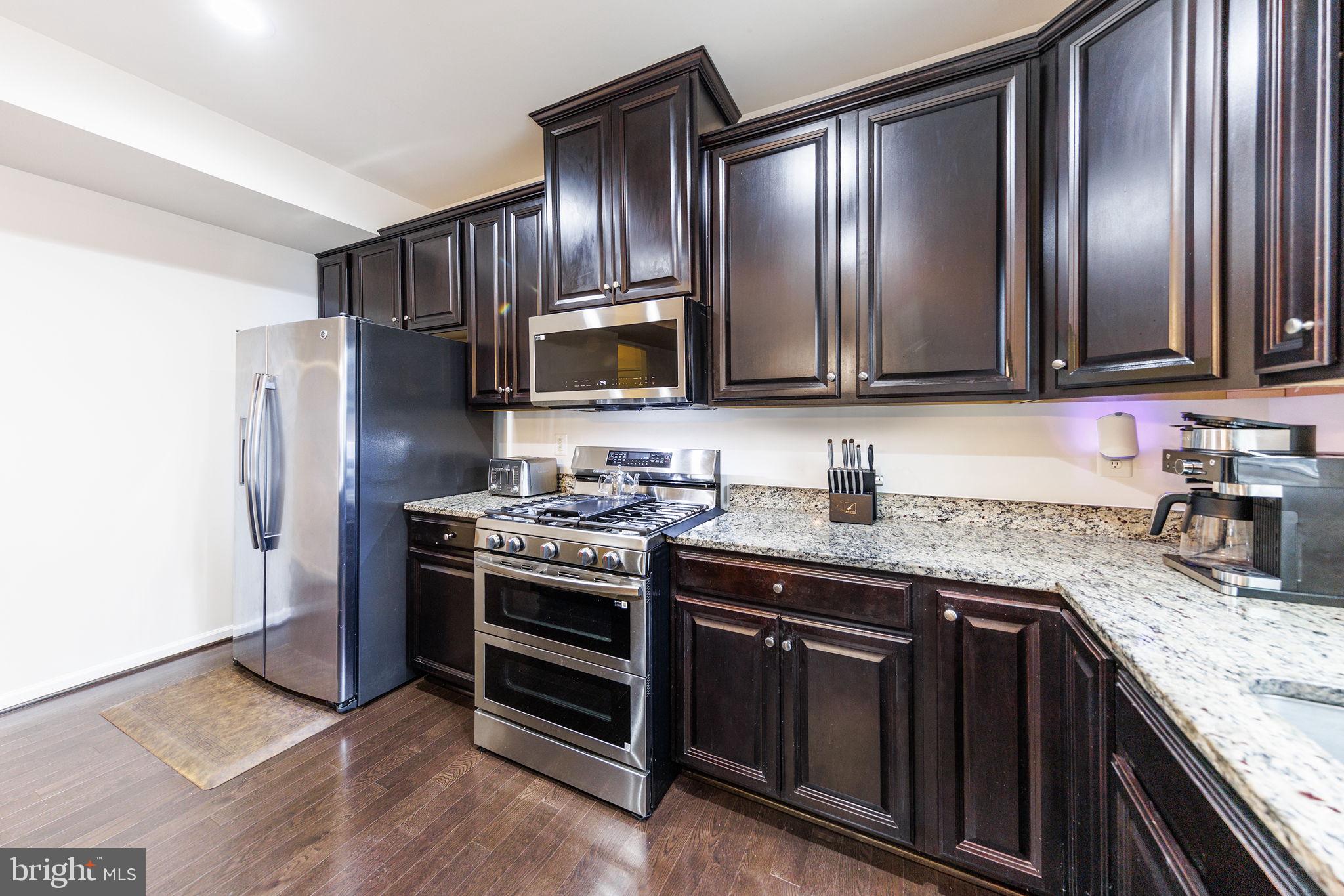 BENTLEY PARK - Residential