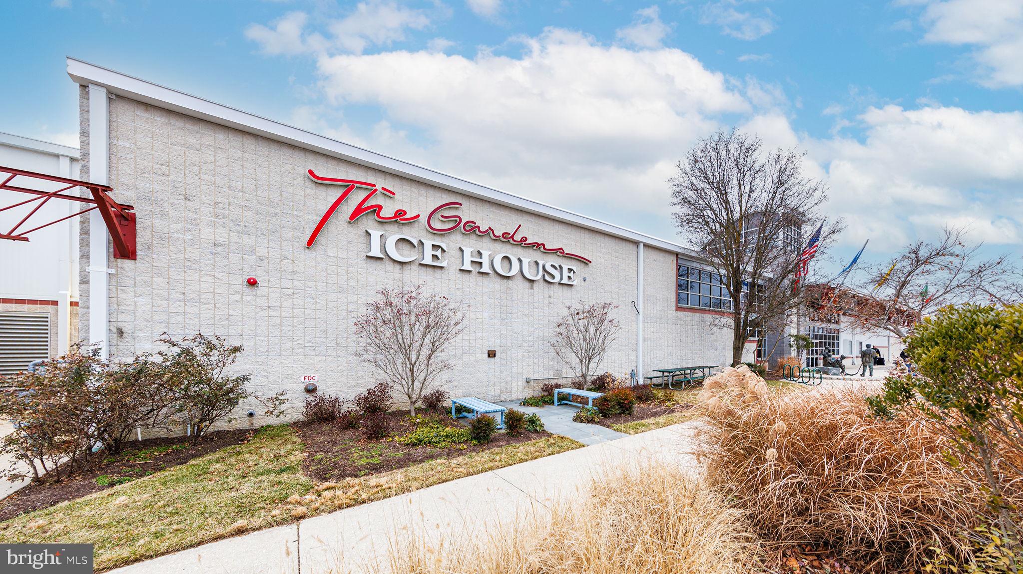 BENTLEY PARK - Residential