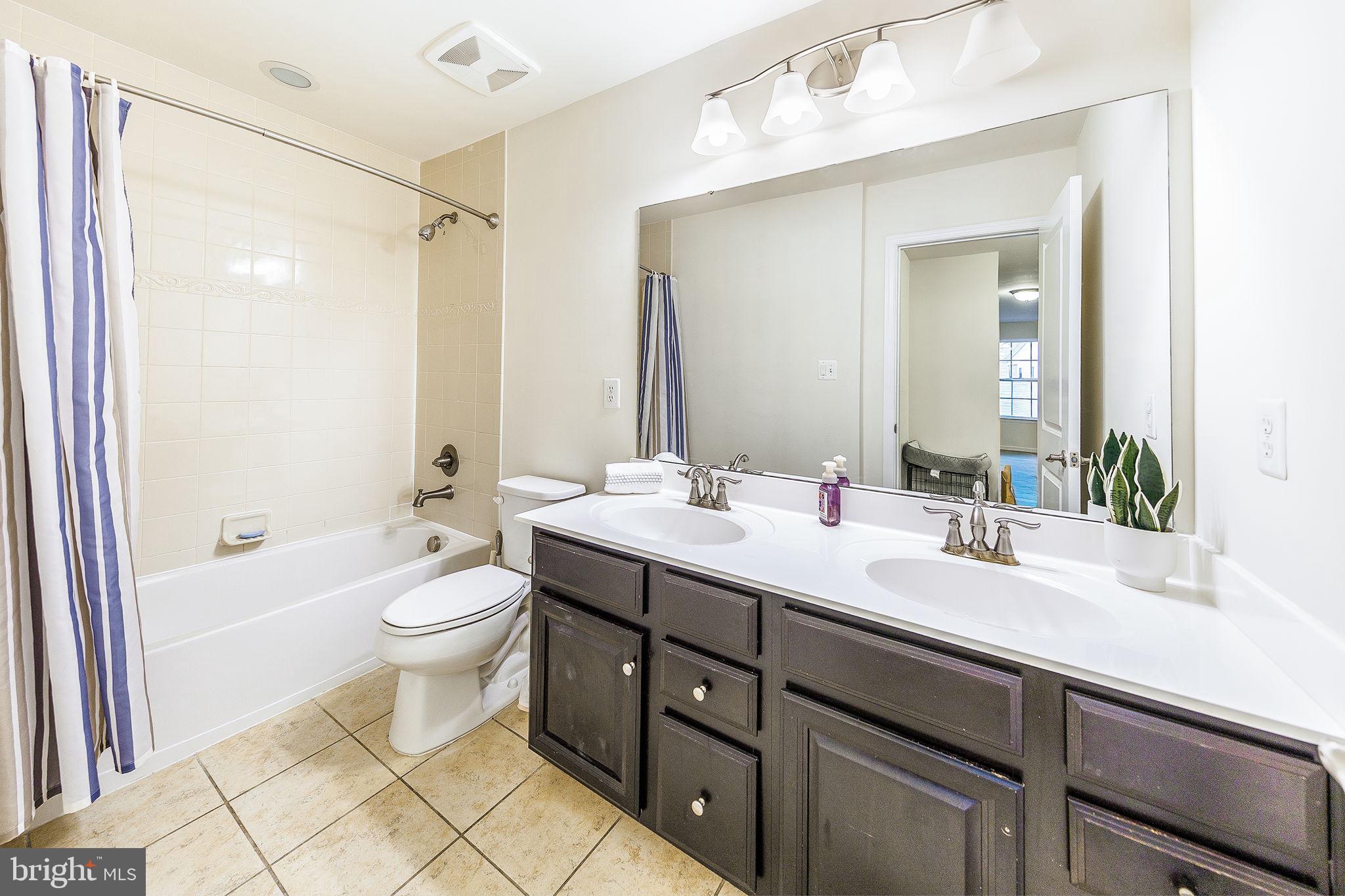 BENTLEY PARK - Residential