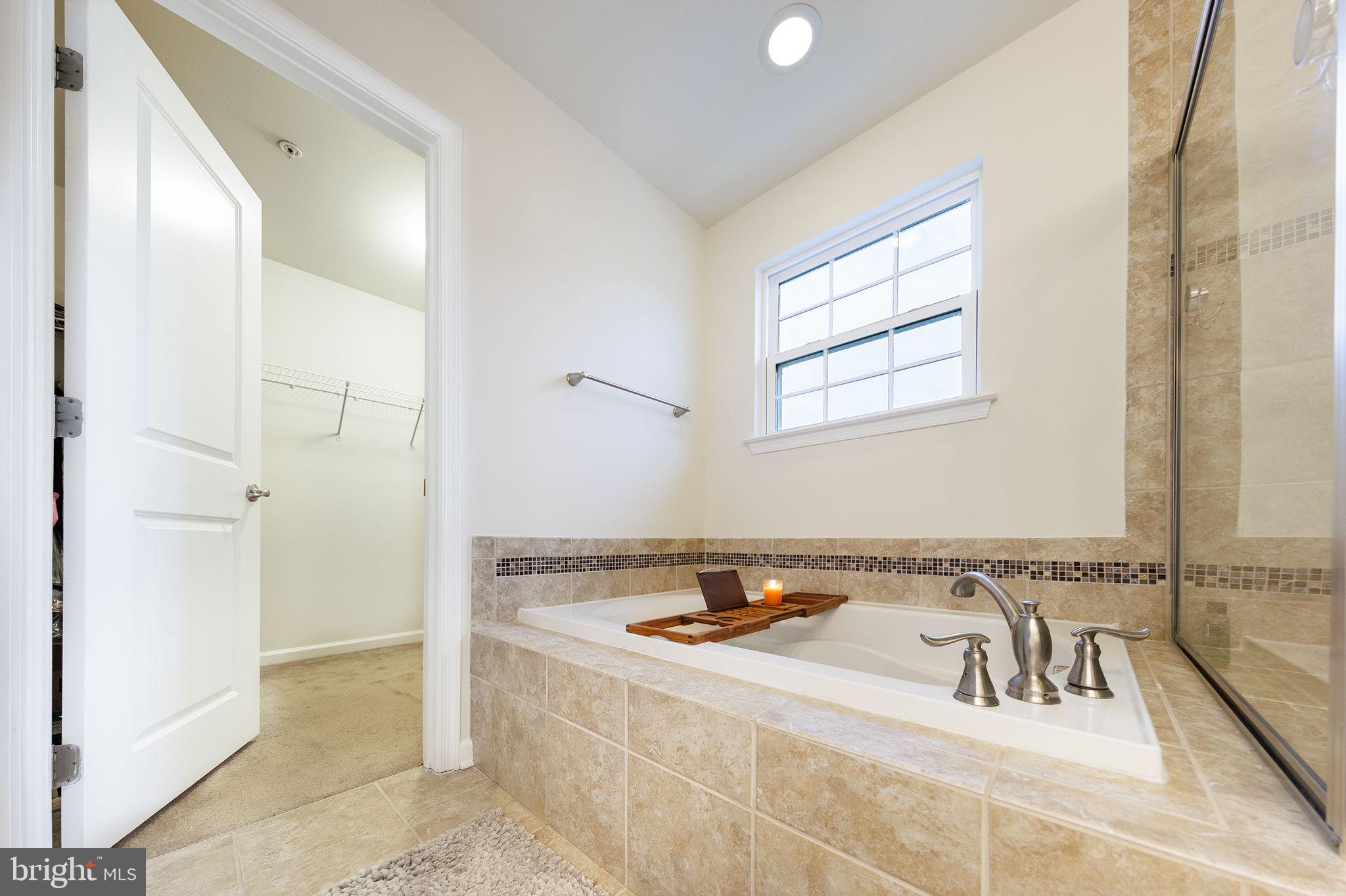 BENTLEY PARK - Residential