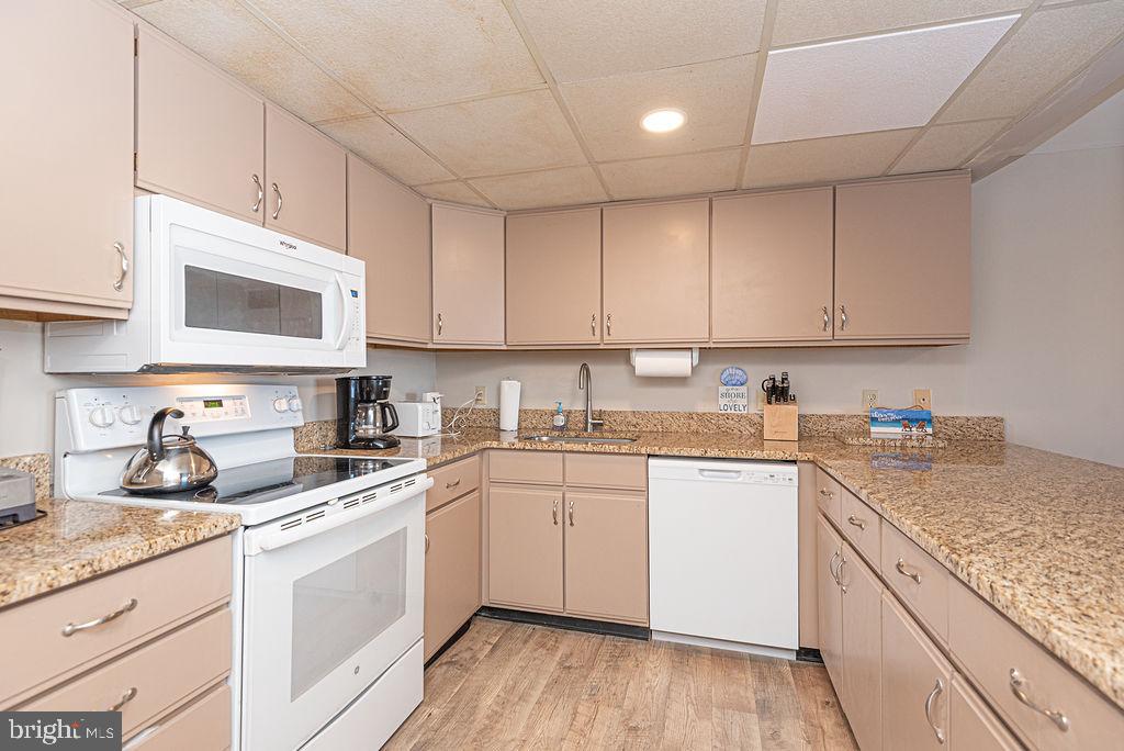 13500 W COASTAL HIGHWAY 304