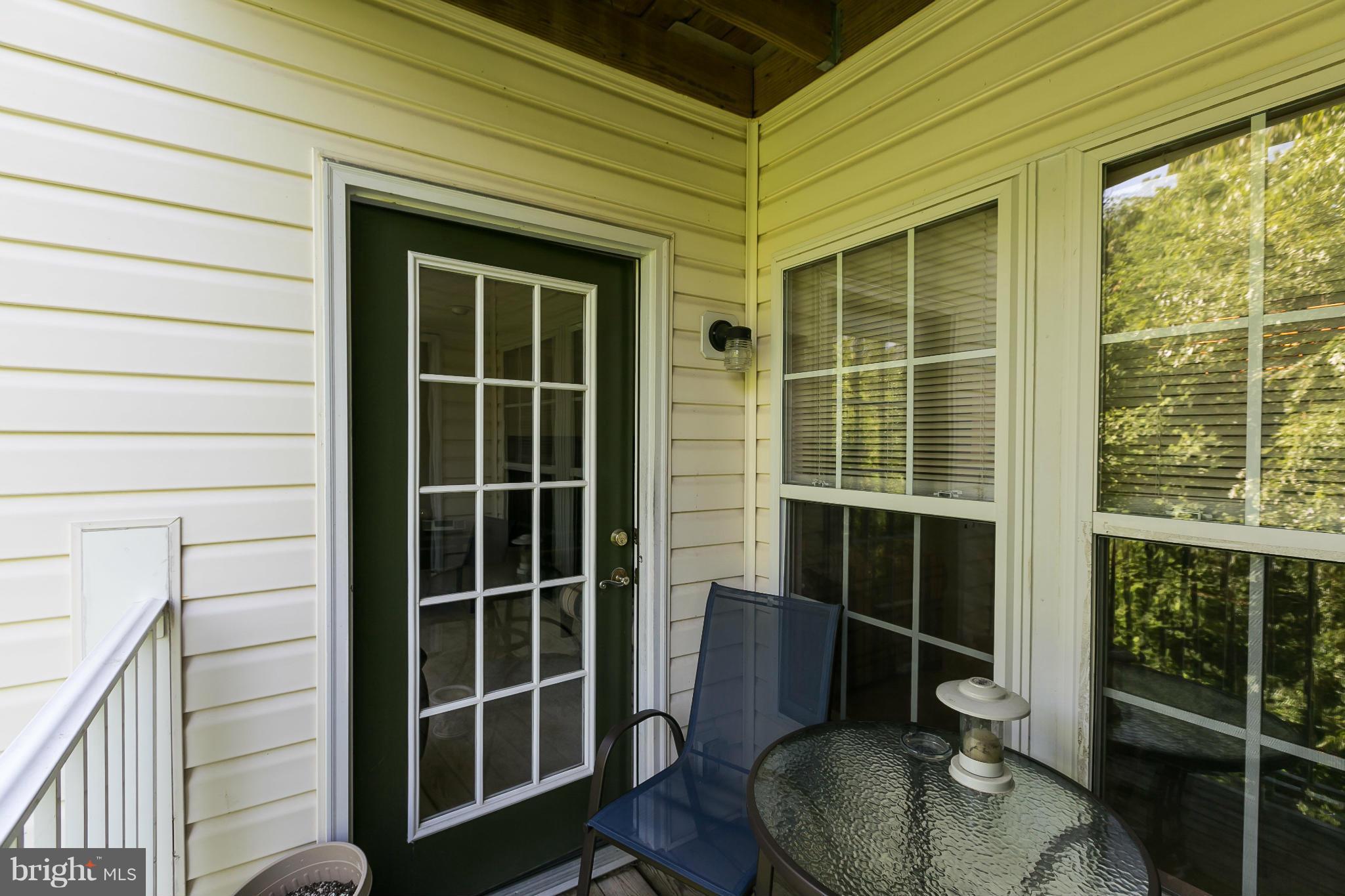 SILVER LAKE - Residential