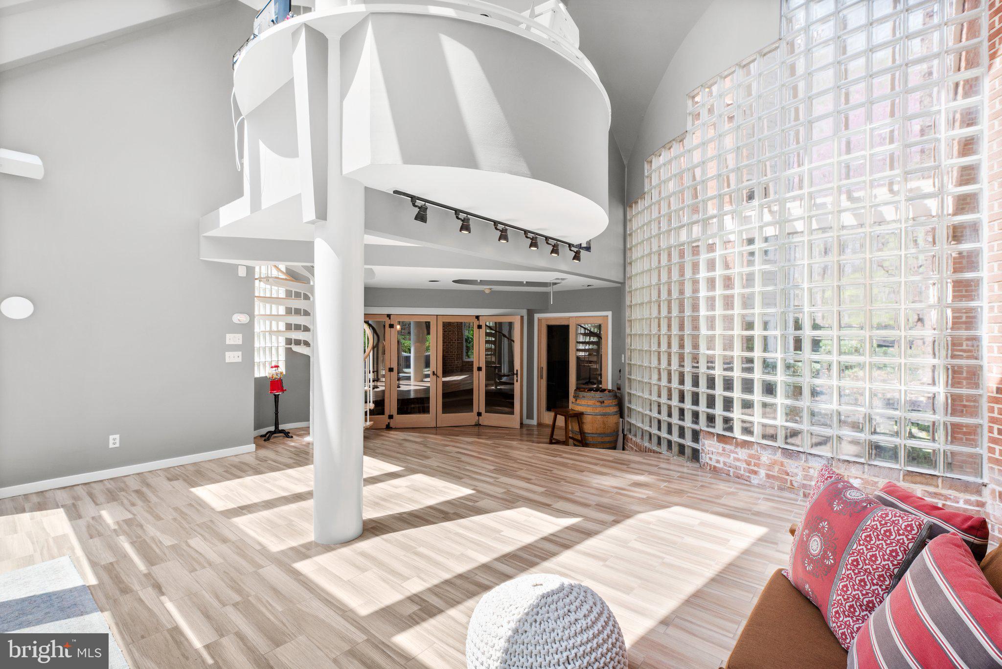 BRIGHTON PINES - Residential