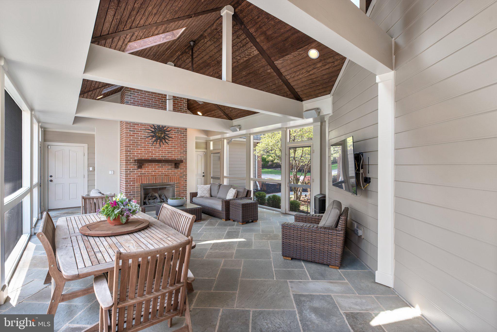 BRIGHTON PINES - Residential