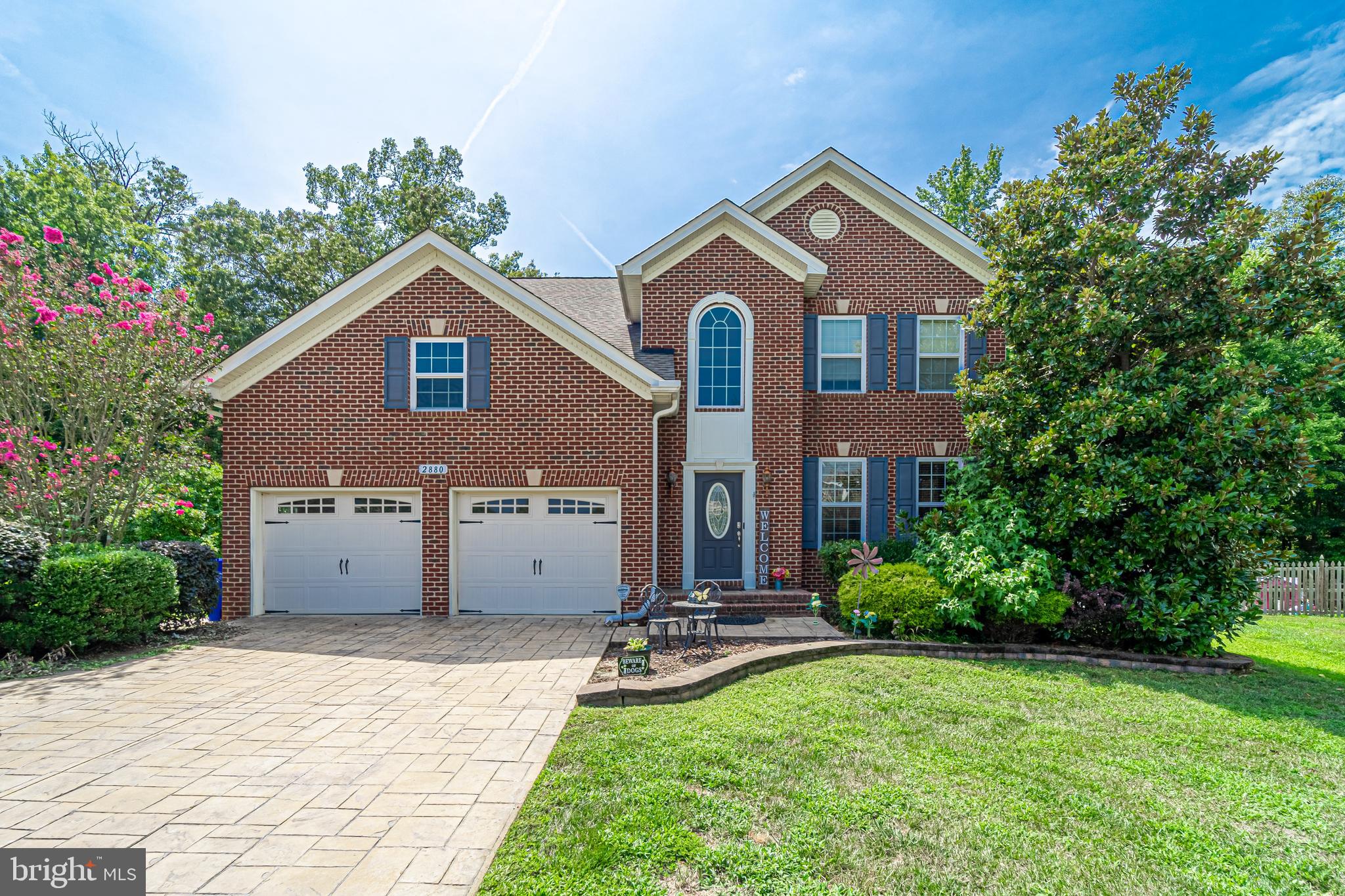 NORTH POINTE - Residential