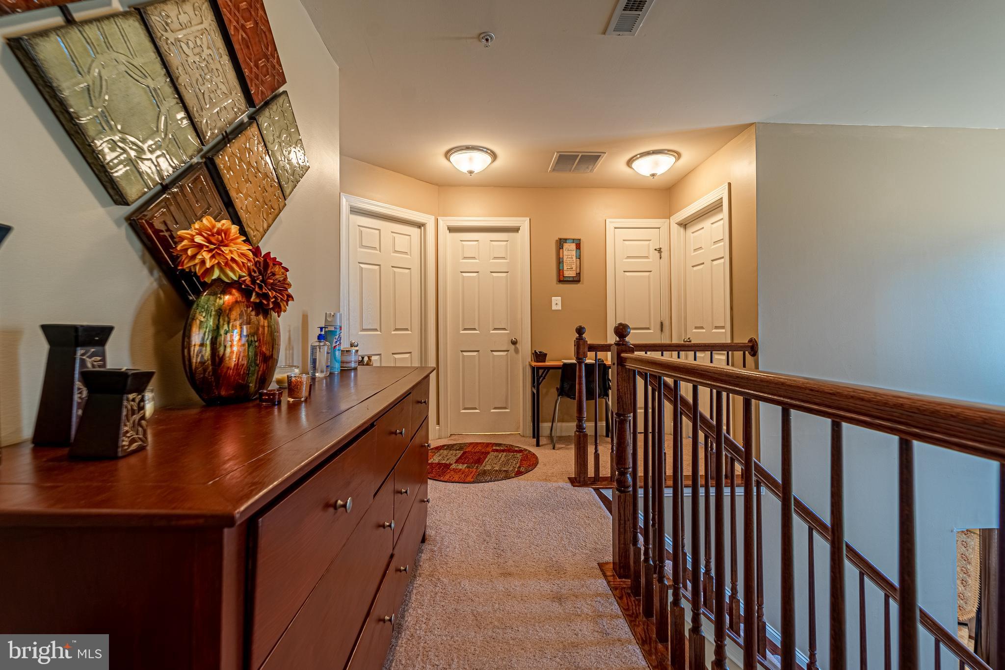 NORTH POINTE - Residential