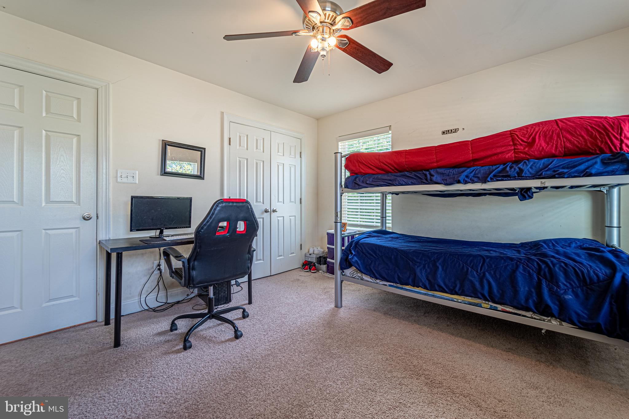 NORTH POINTE - Residential