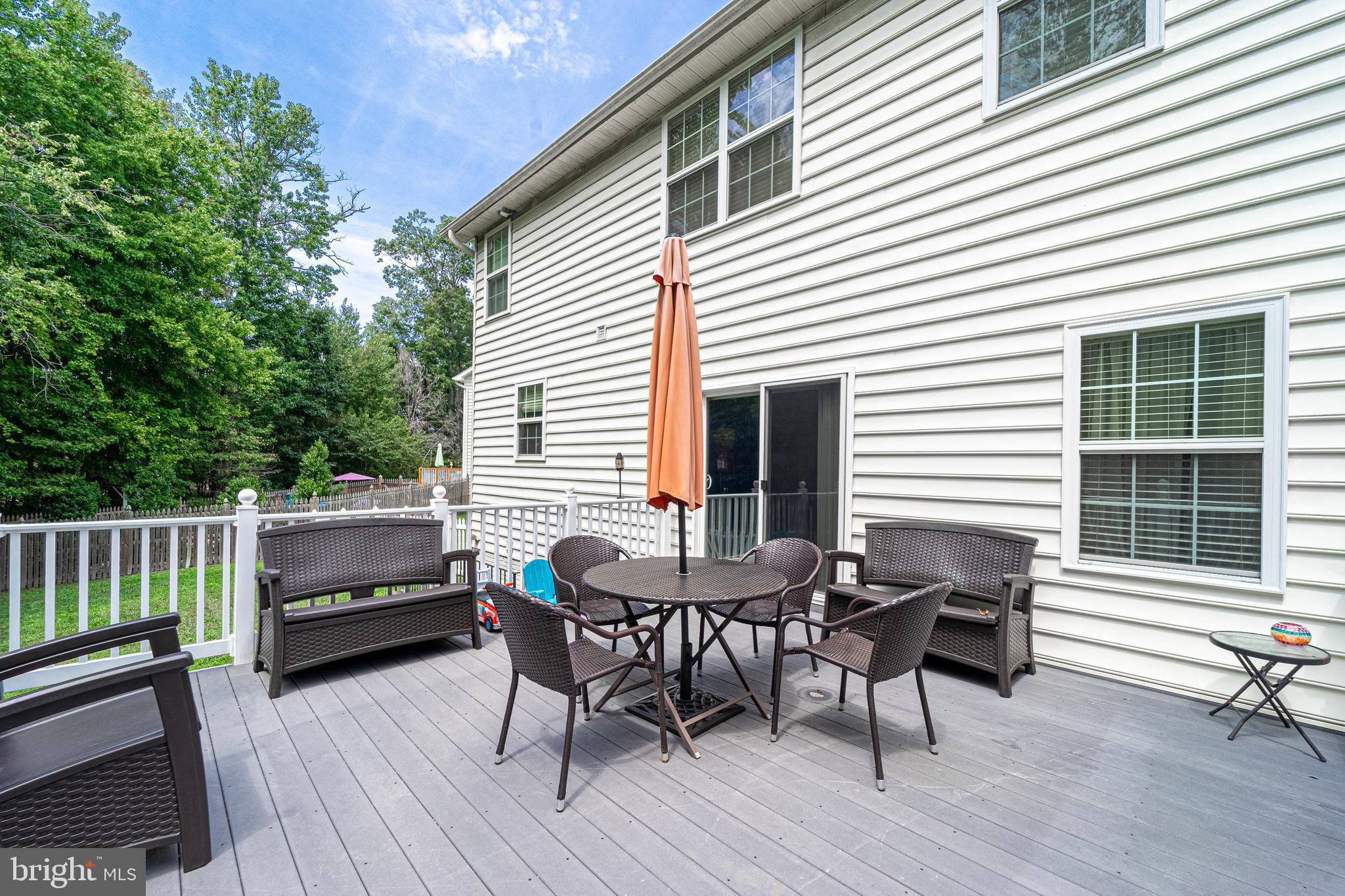 NORTH POINTE - Residential