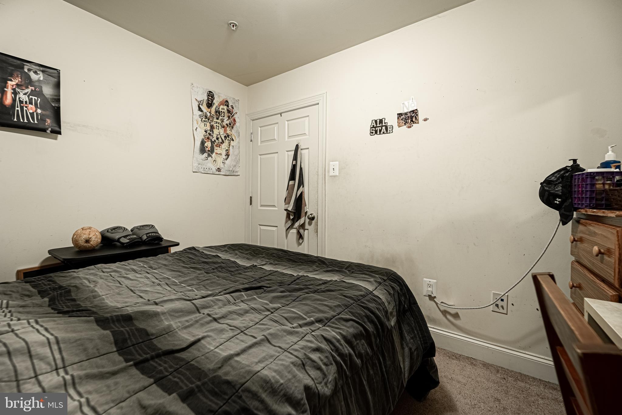 NORTH POINTE - Residential