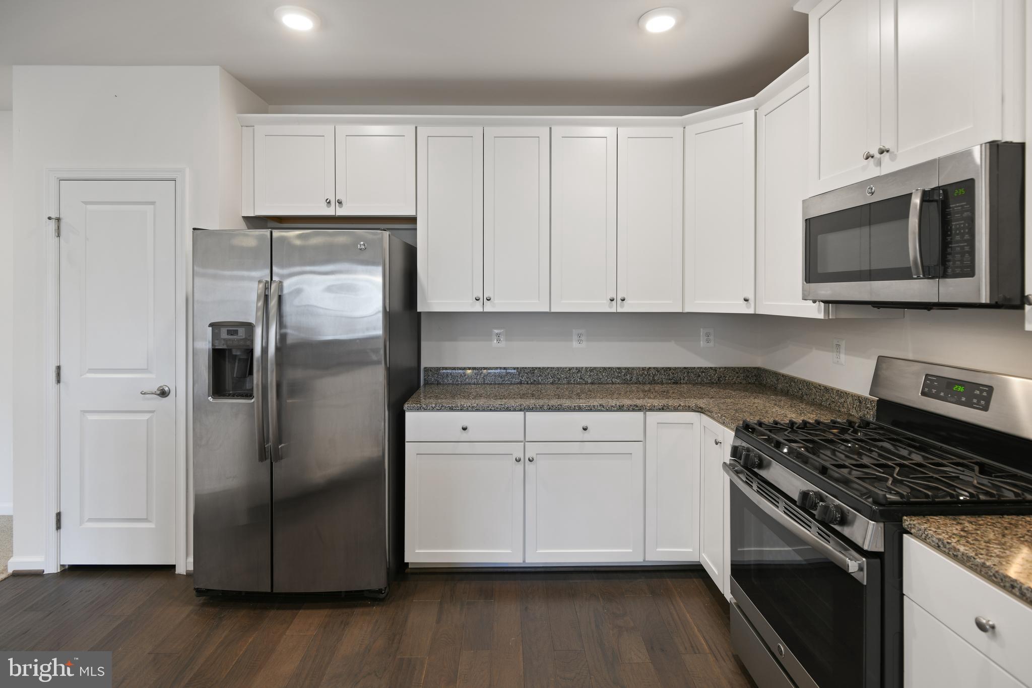 LINTON AT BALLENGER - Residential