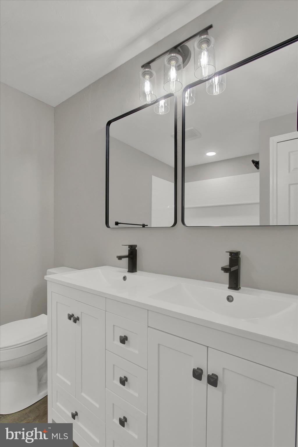 WEST YORK - Residential