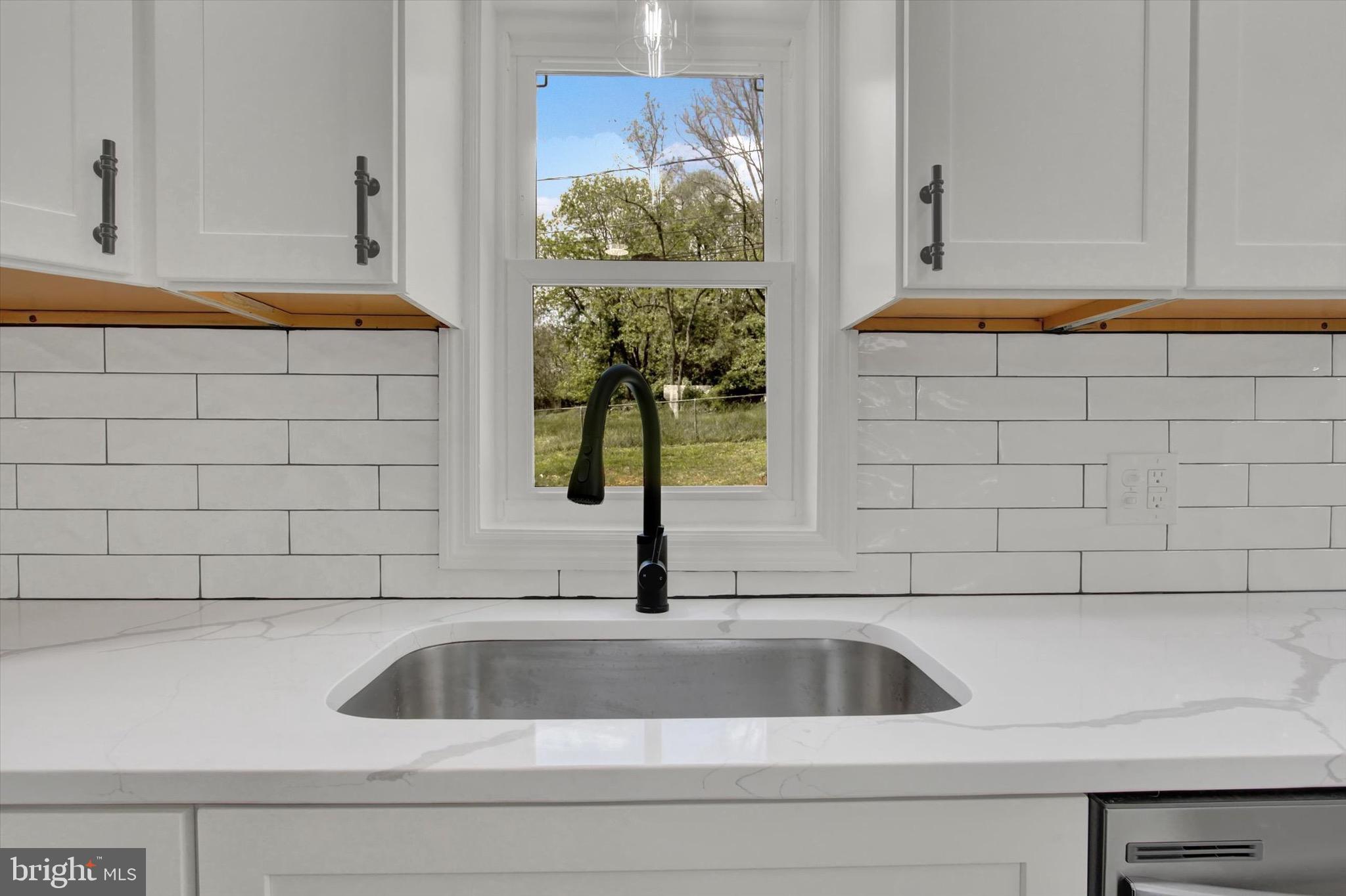 WEST YORK - Residential