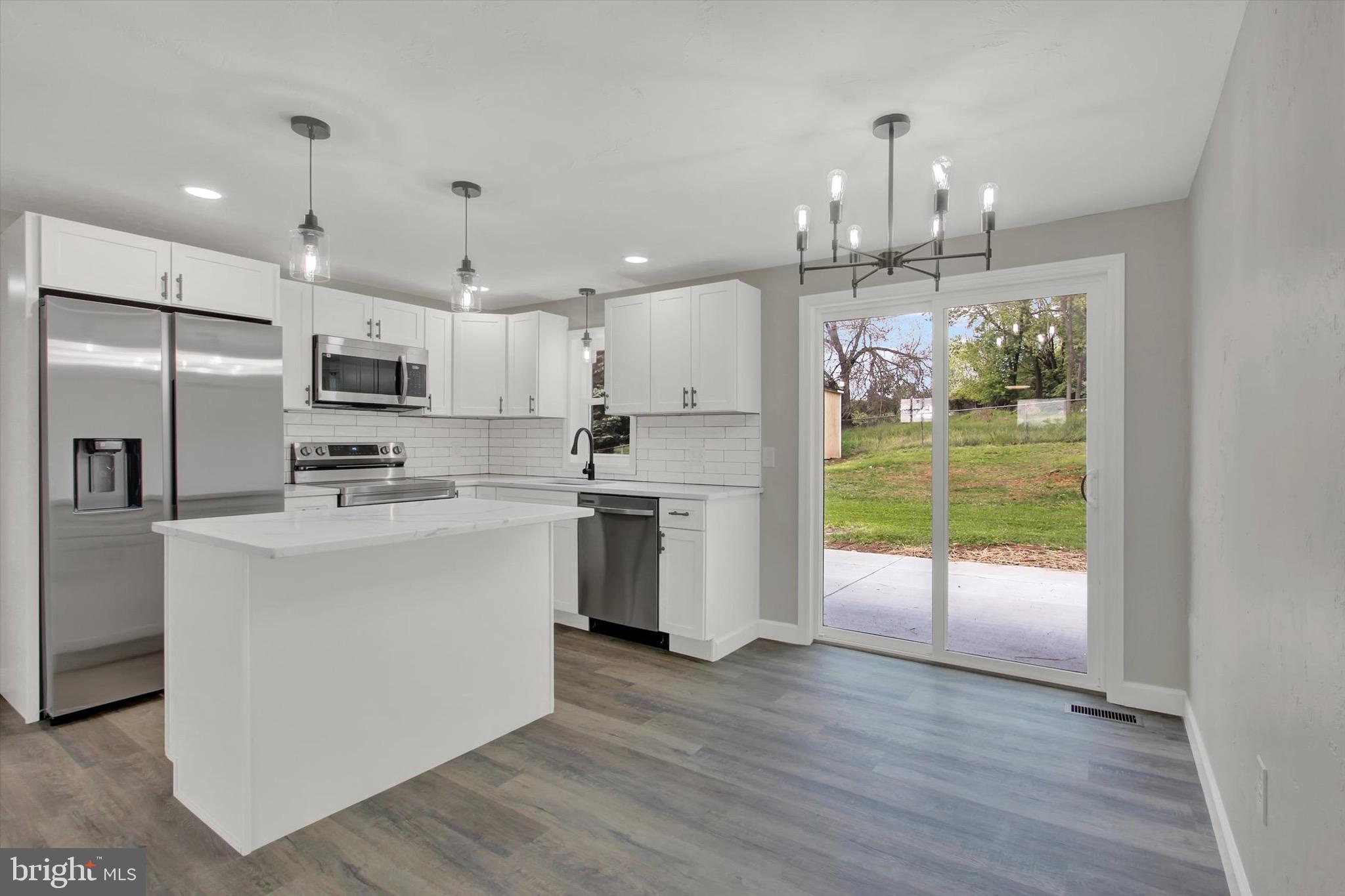 WEST YORK - Residential