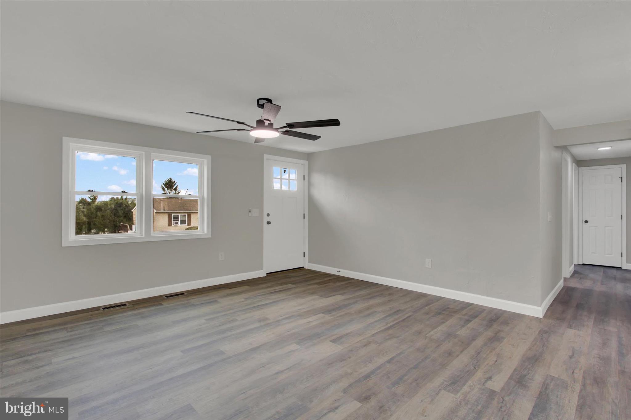 230 CANARY CIRCLE