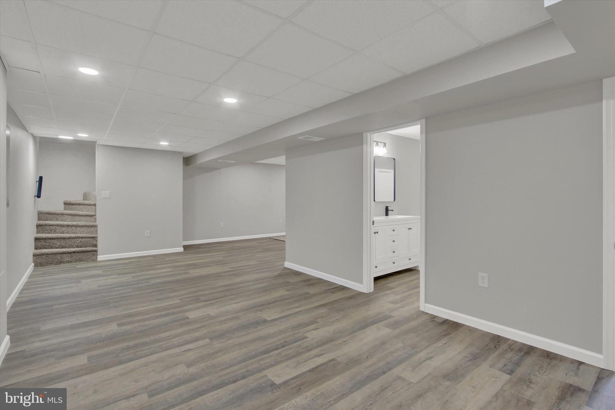 WEST YORK - Residential