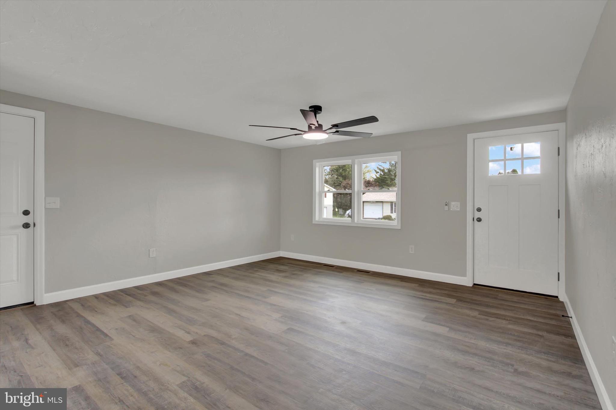 230 CANARY CIRCLE