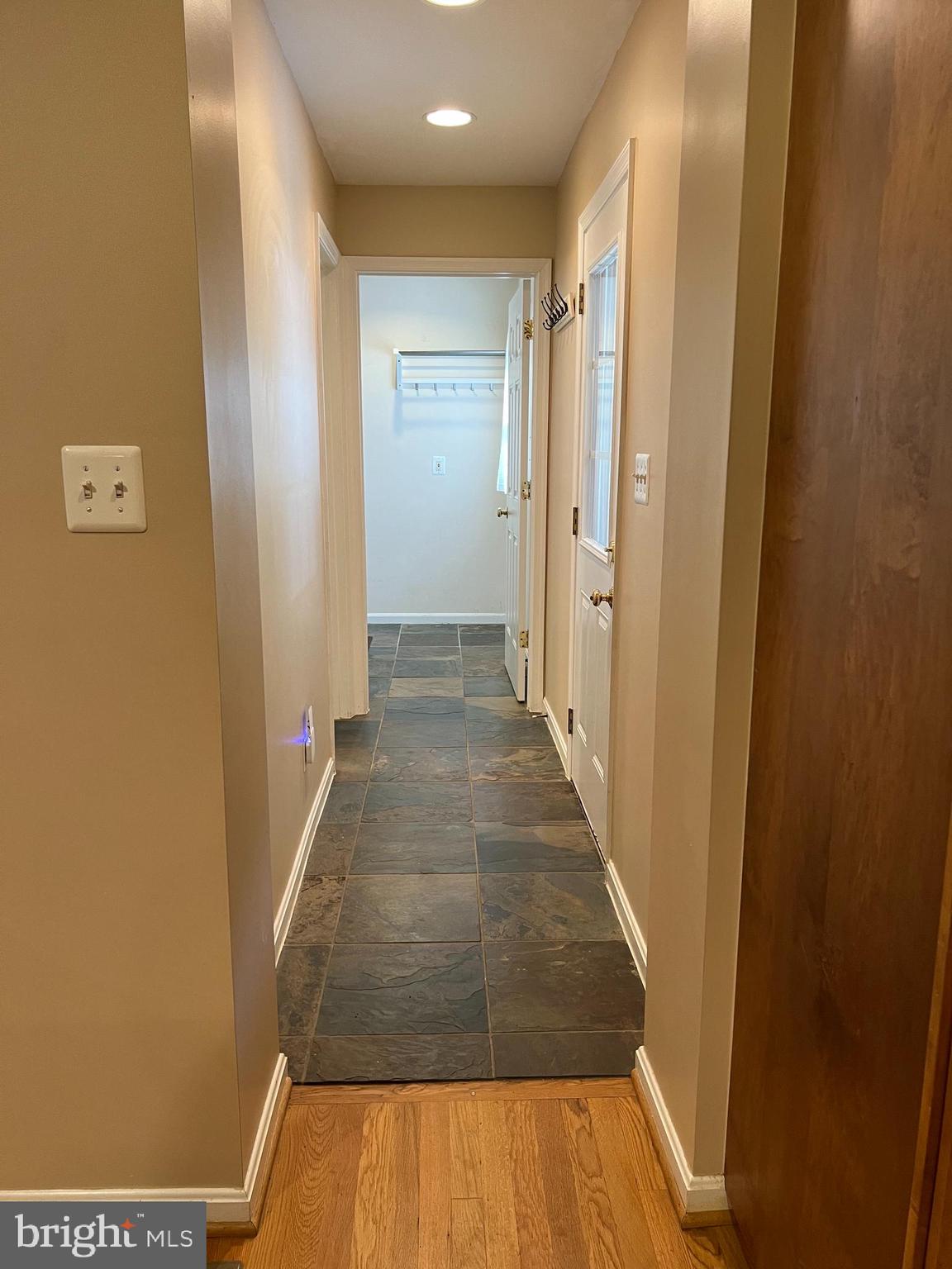 RED FOX FOREST - Residential Lease