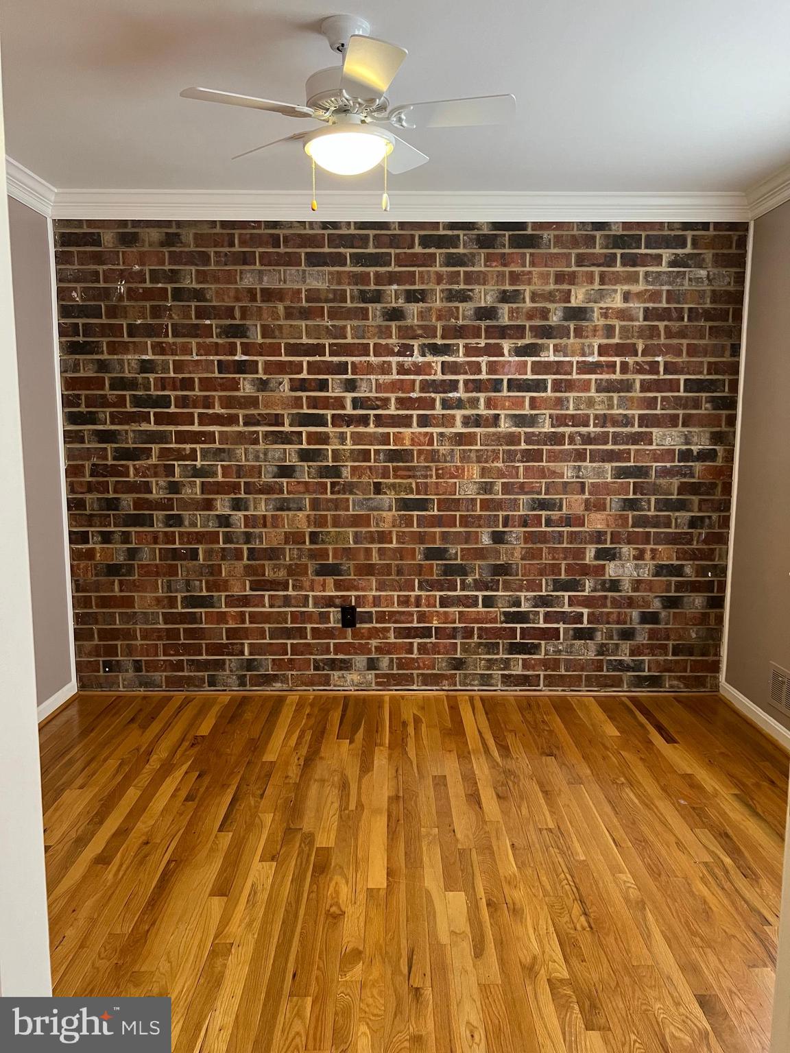 RED FOX FOREST - Residential Lease