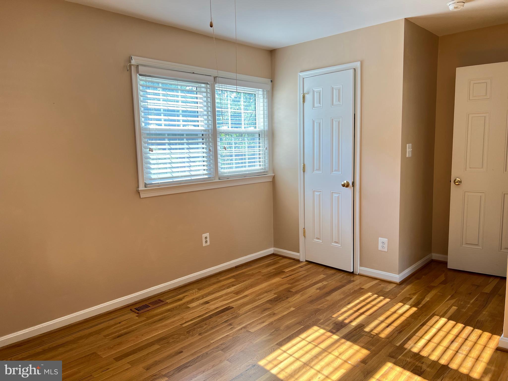 RED FOX FOREST - Residential Lease