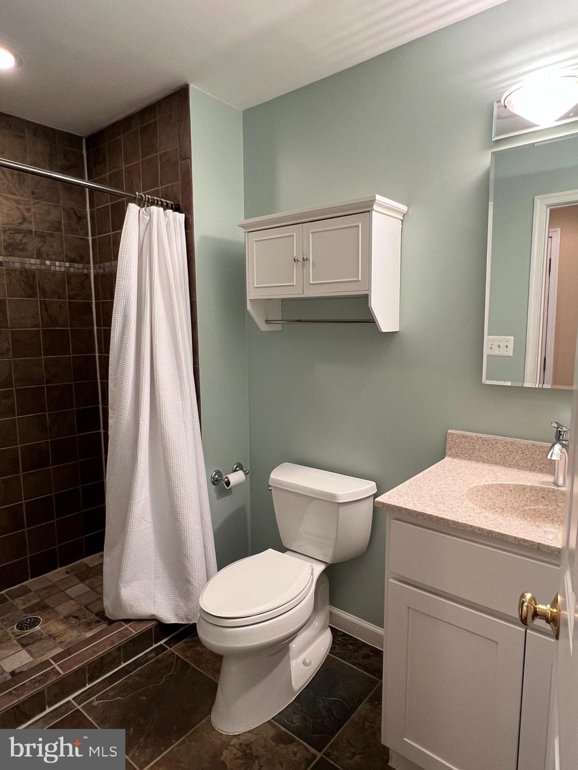 RED FOX FOREST - Residential Lease