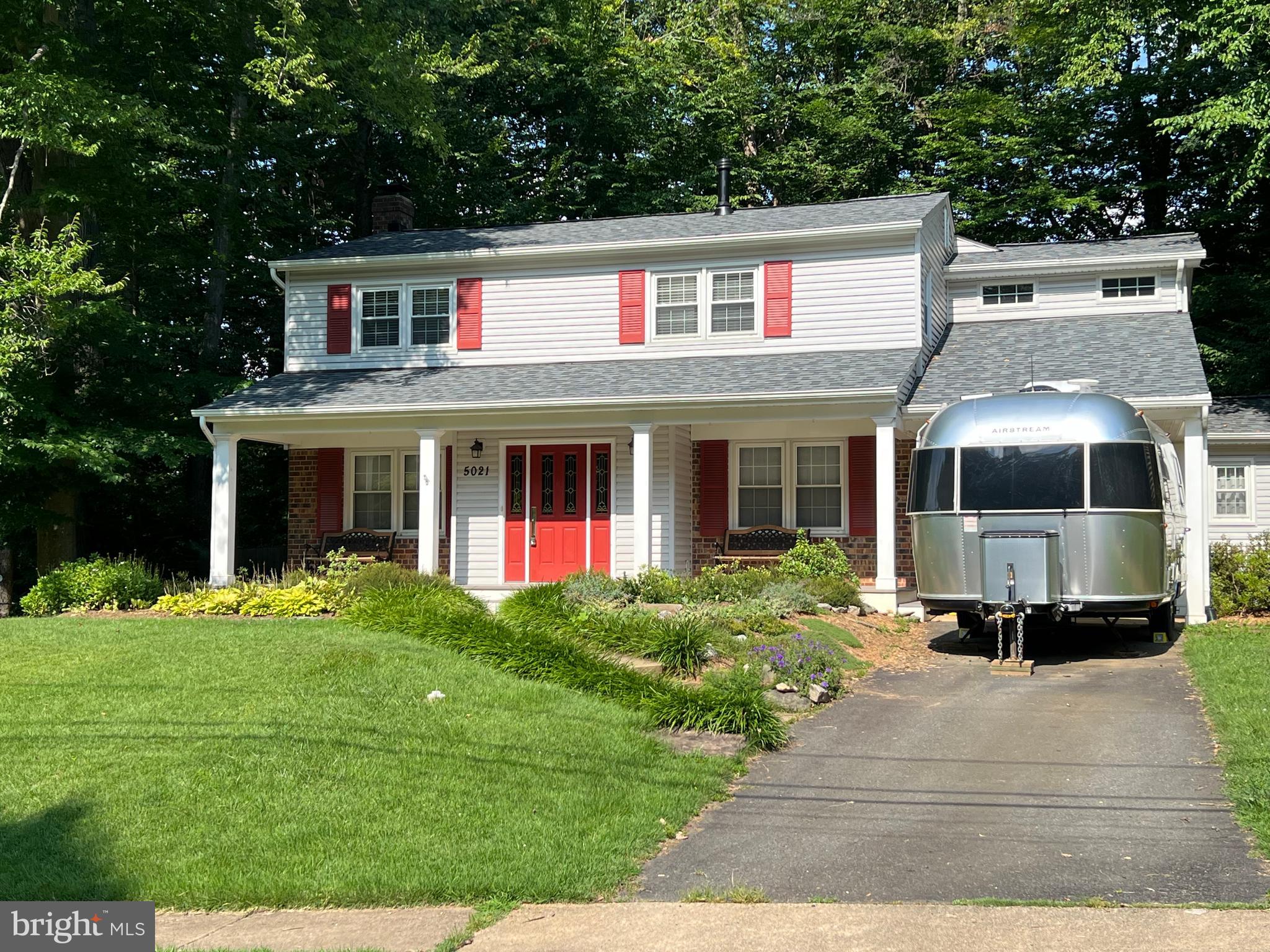 RED FOX FOREST - Residential Lease