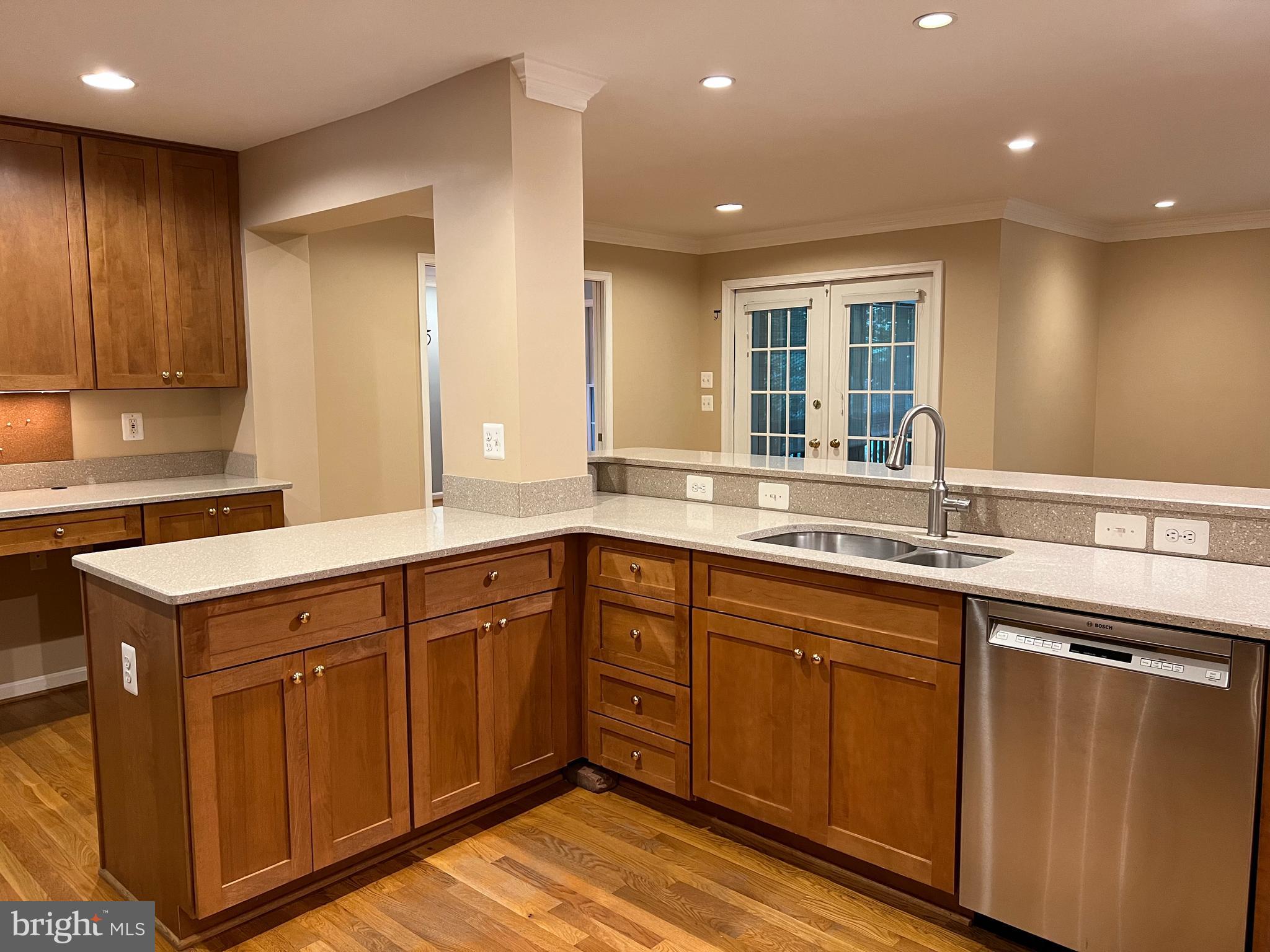 RED FOX FOREST - Residential Lease