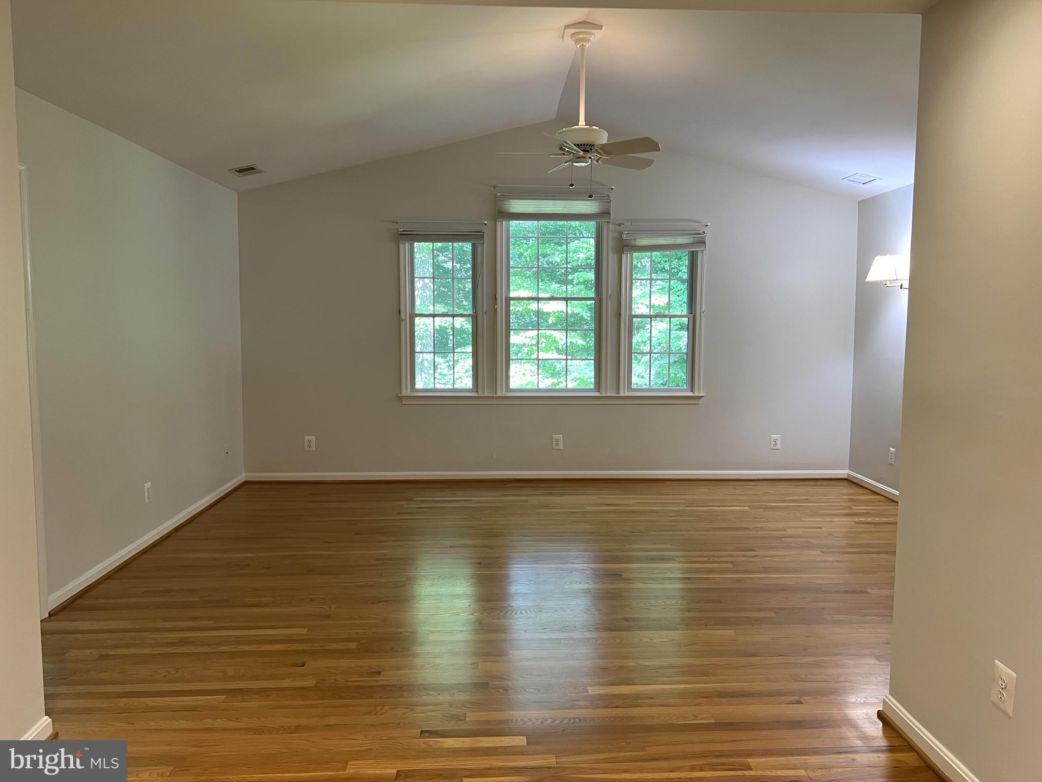 RED FOX FOREST - Residential Lease