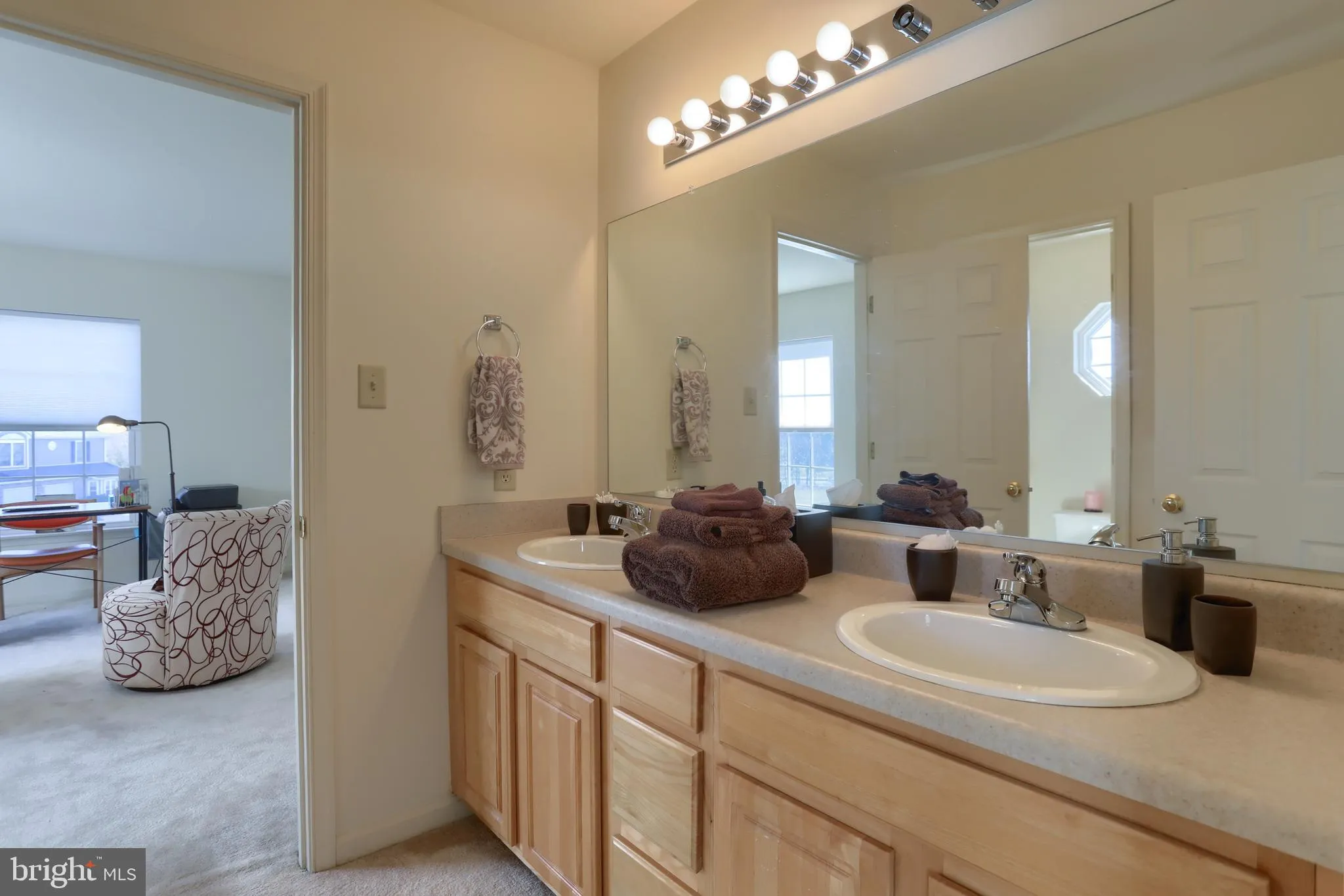 Hummelstown, Pennsylvania 17036, United States, 3 Bedrooms Bedrooms, ,3 BathroomsBathrooms,Residential,Active,94562