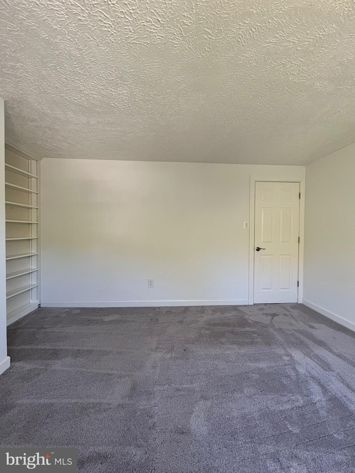 NEWPORT - Residential