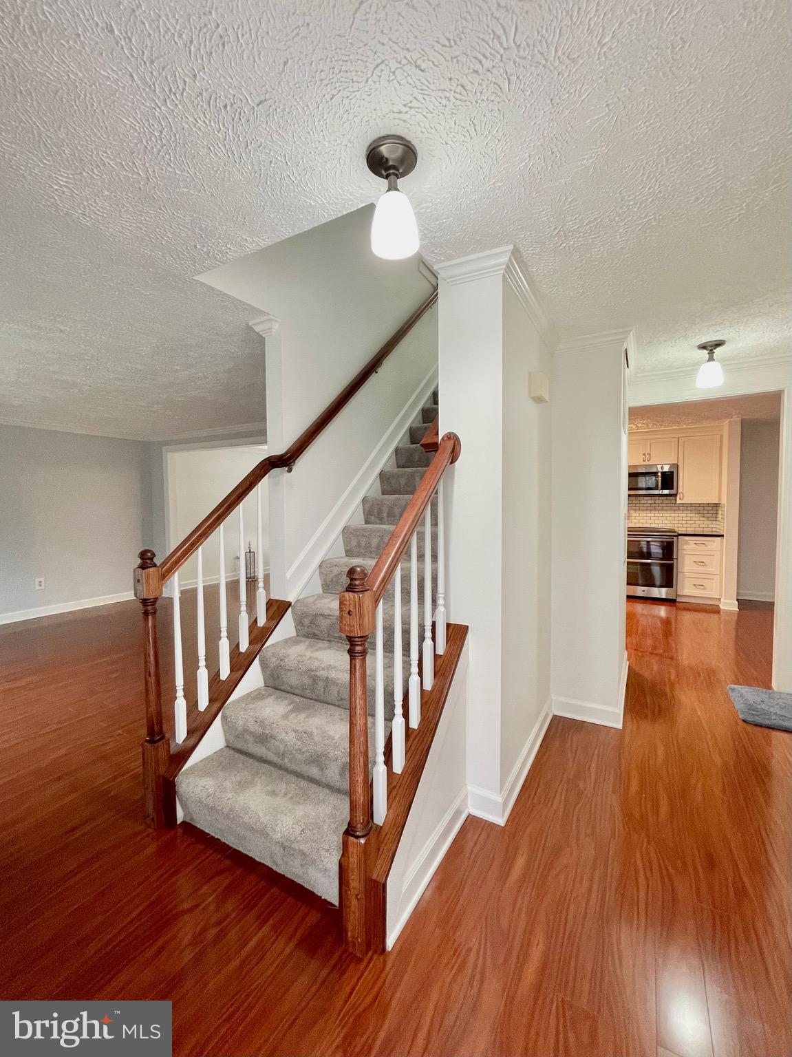 NEWPORT - Residential