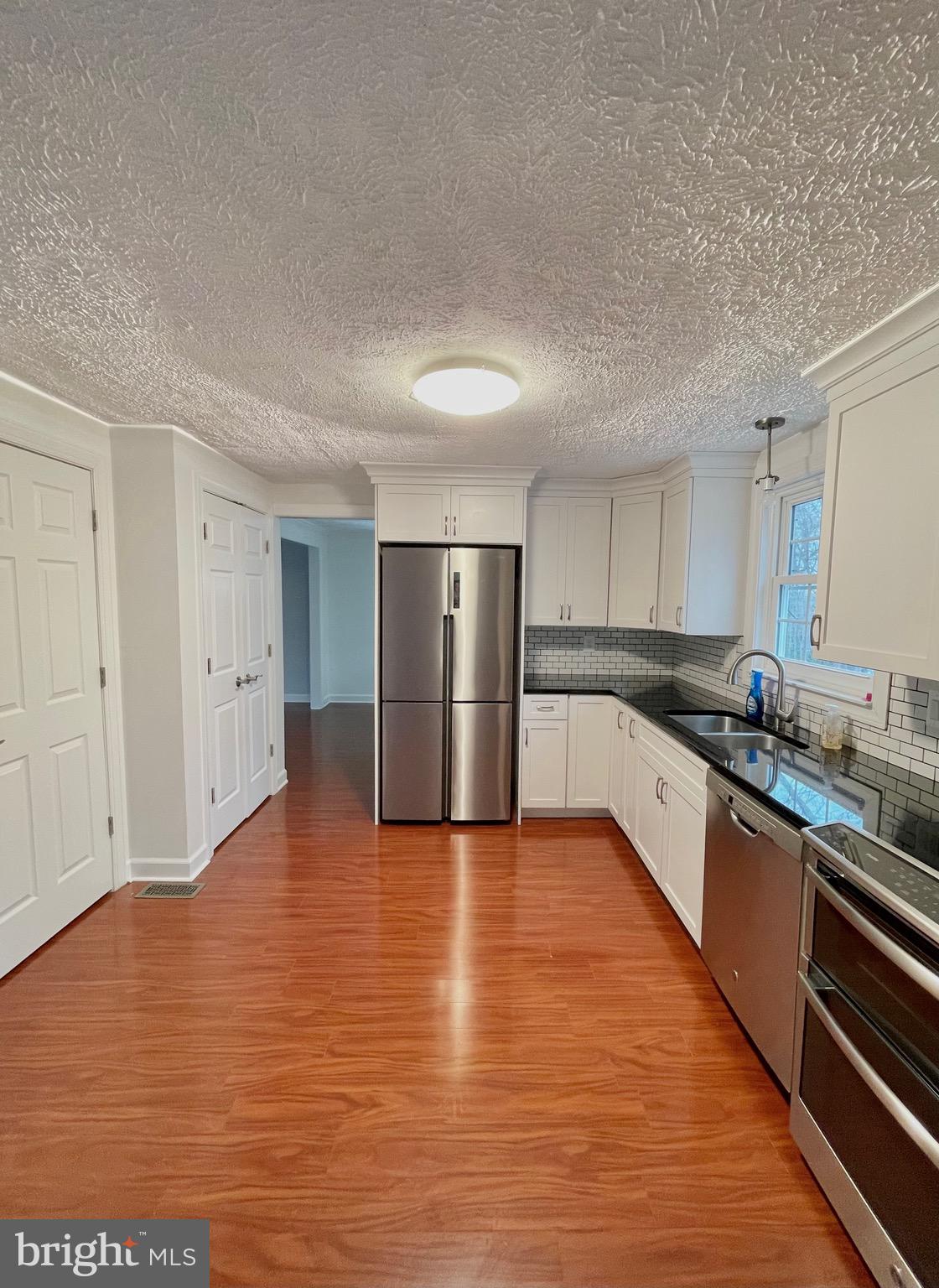 NEWPORT - Residential