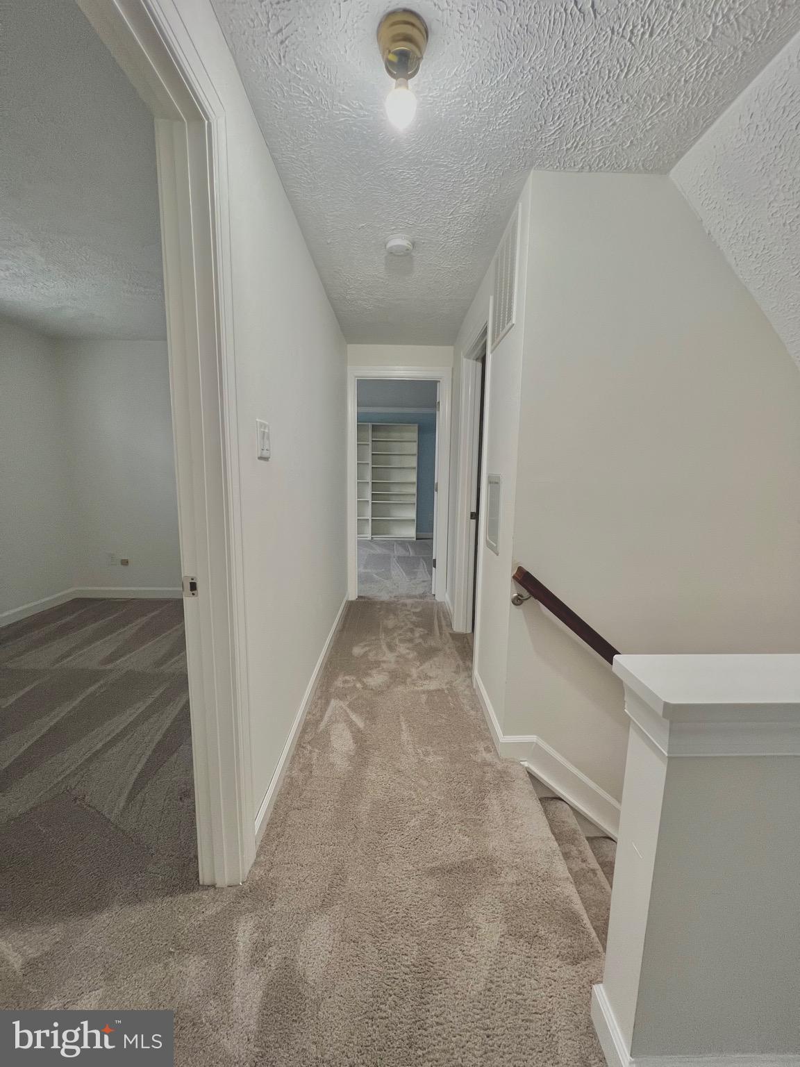 NEWPORT - Residential