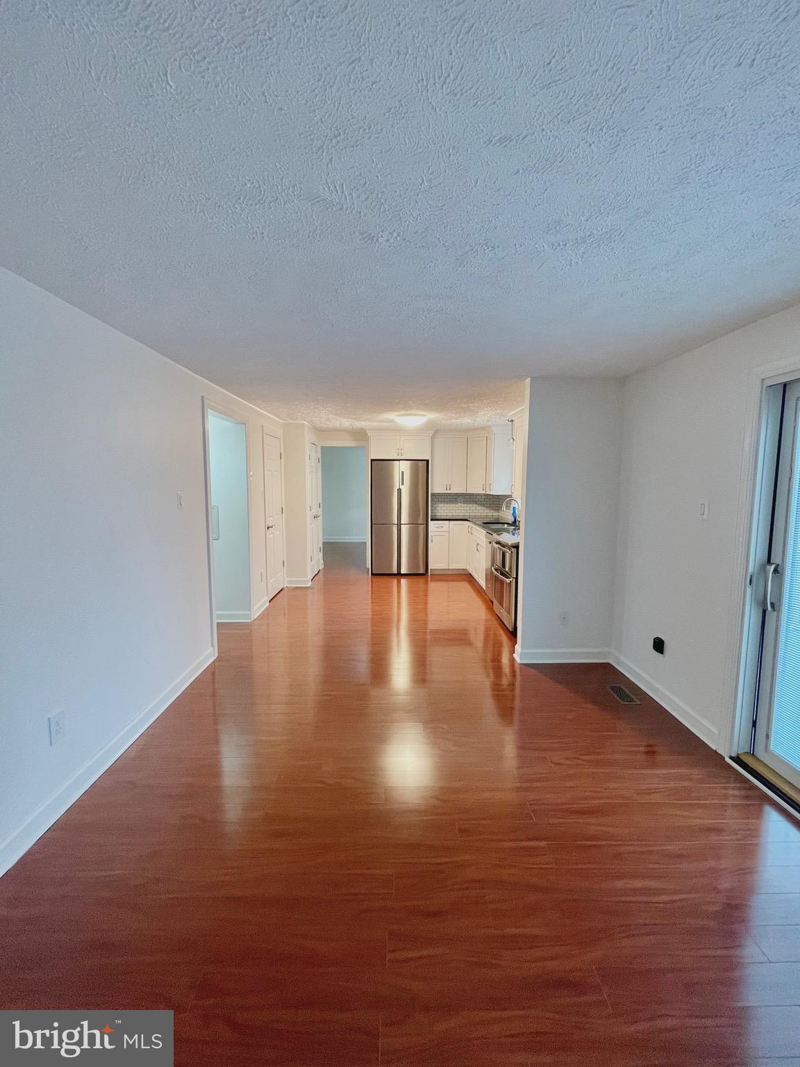 NEWPORT - Residential