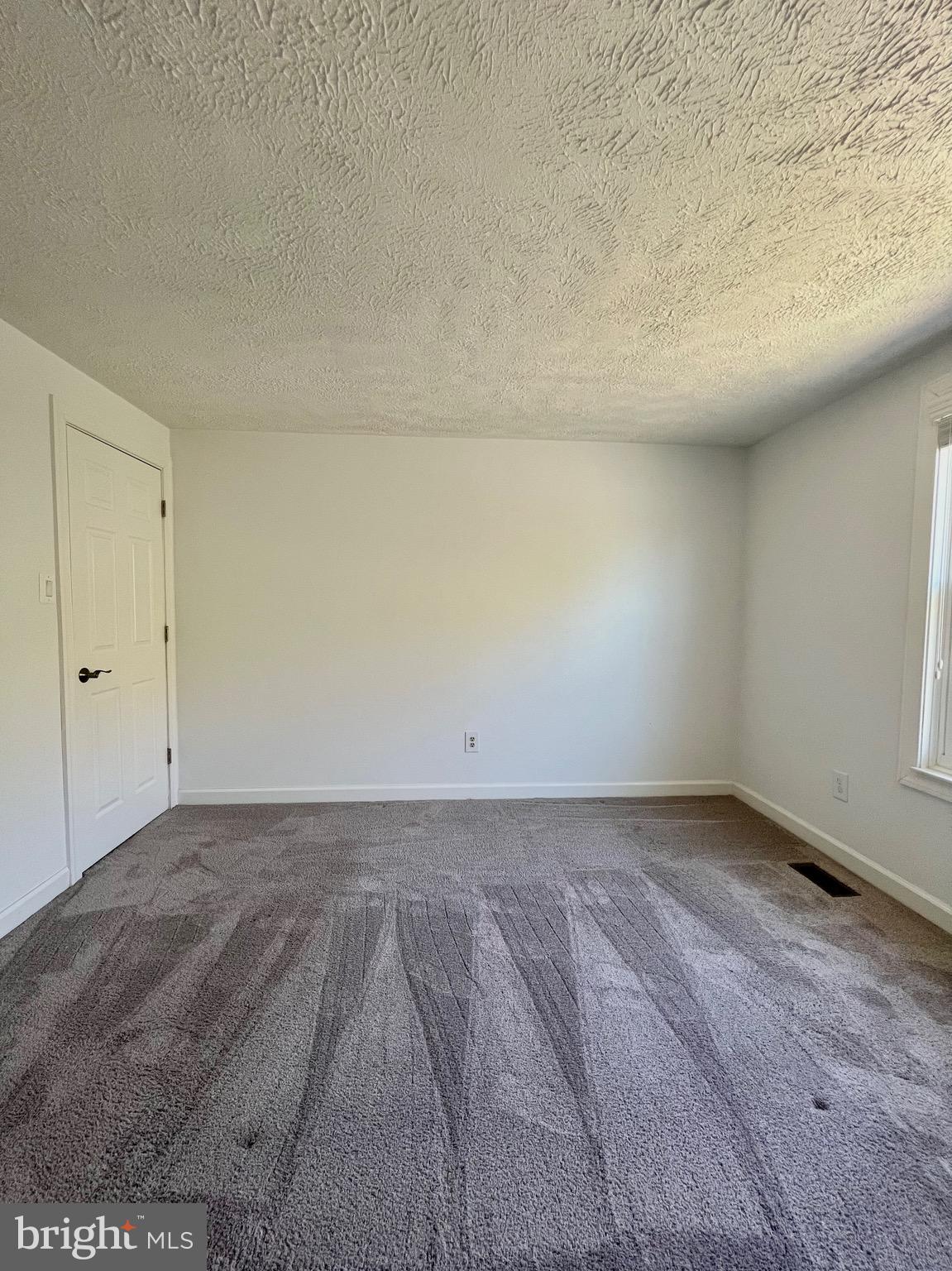 NEWPORT - Residential