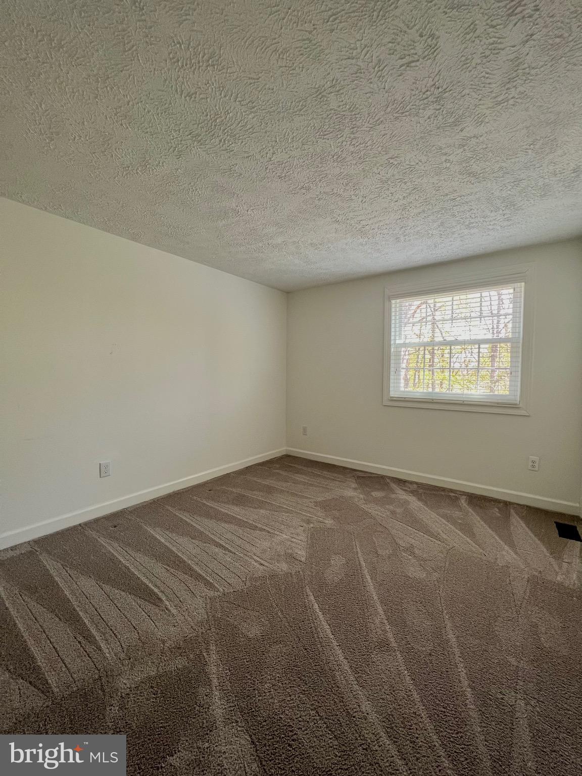 NEWPORT - Residential