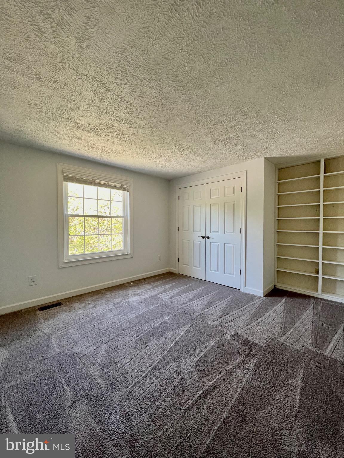 NEWPORT - Residential