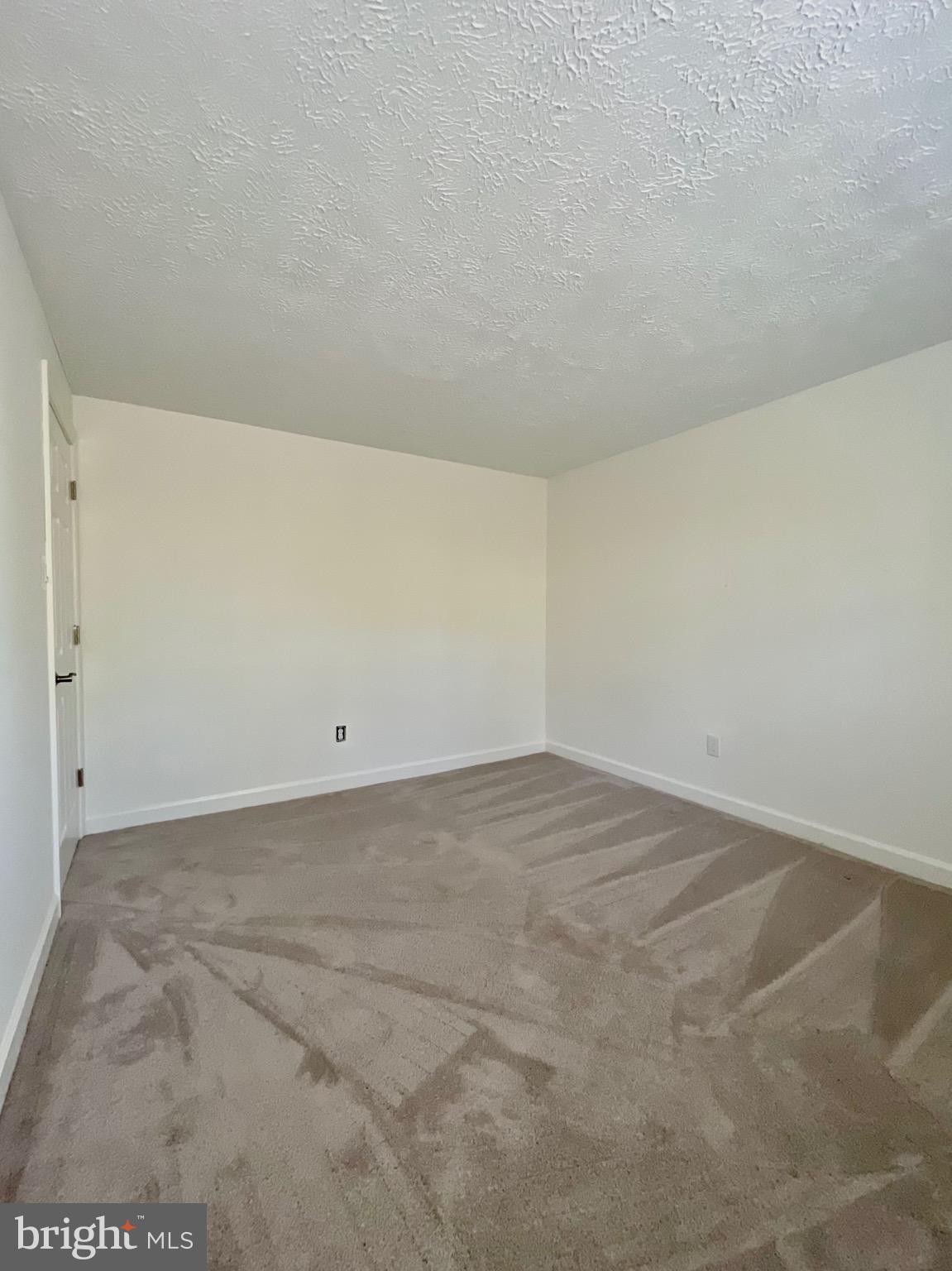 NEWPORT - Residential