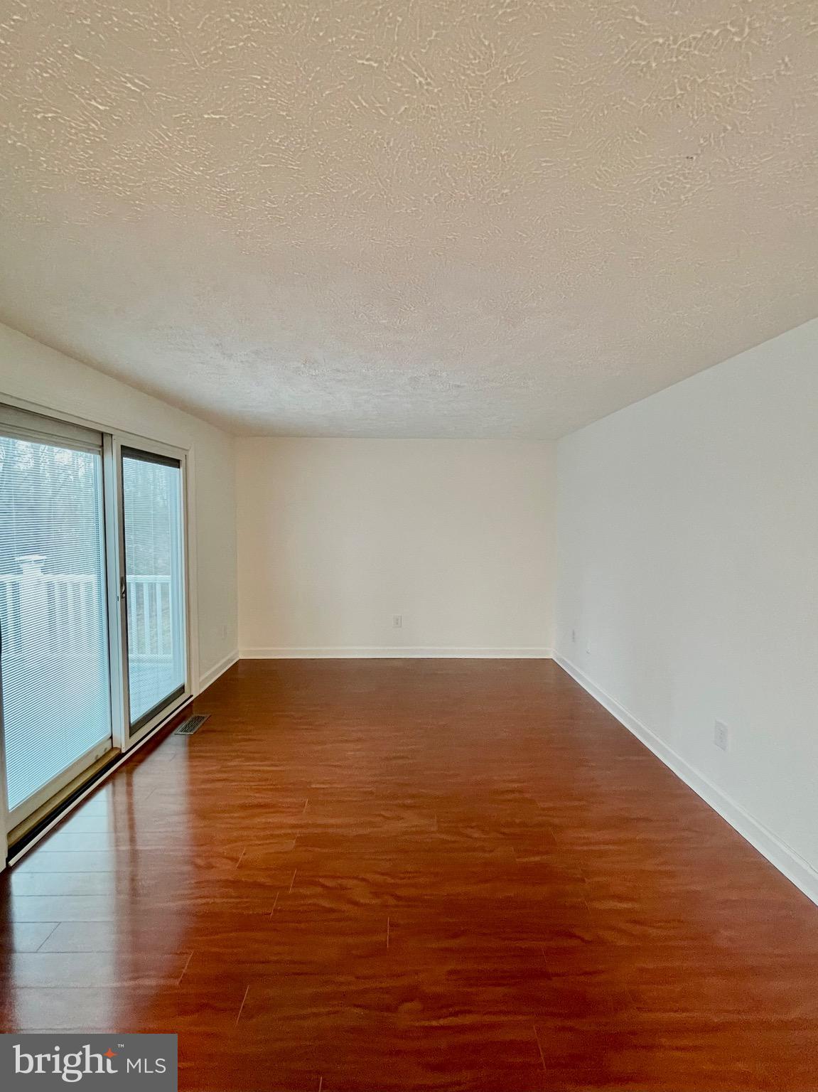 NEWPORT - Residential